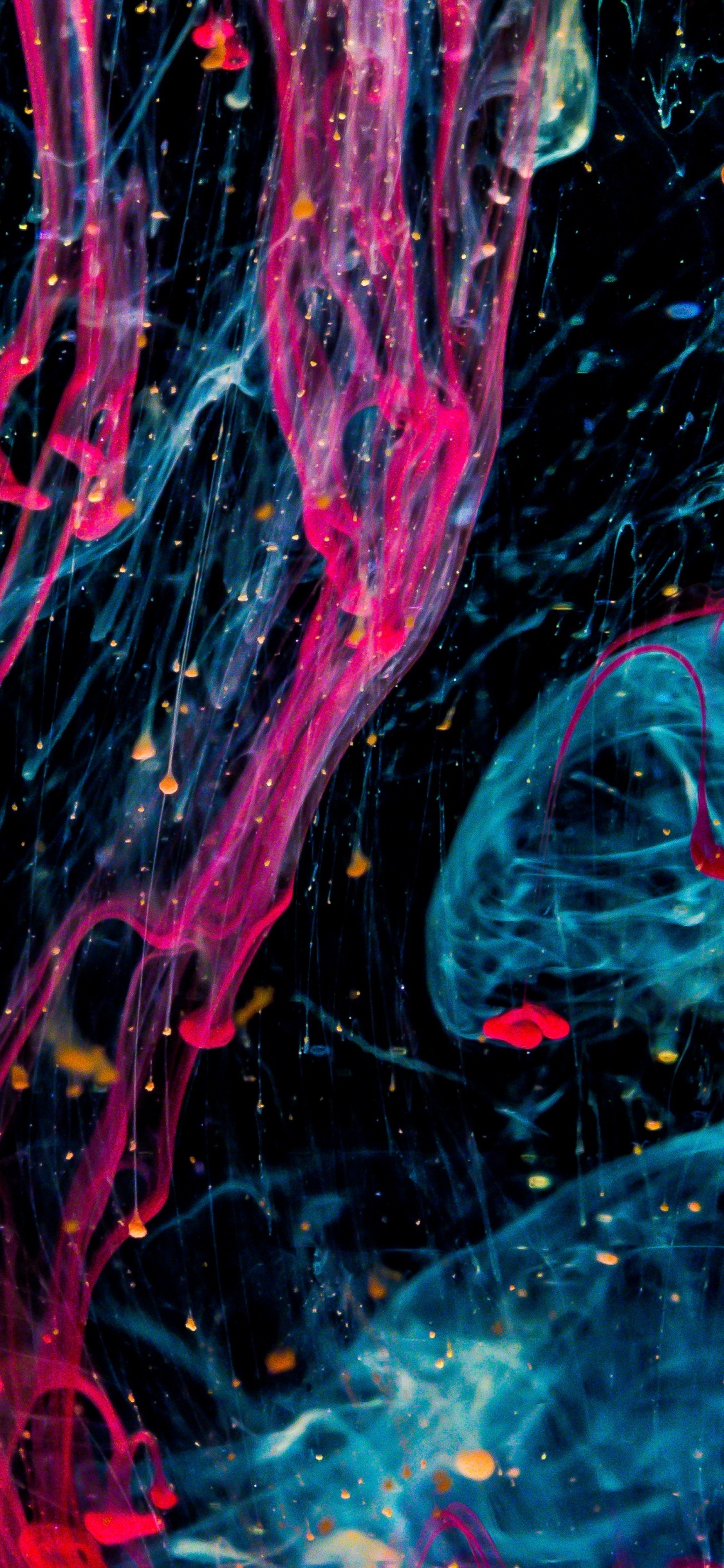 Blaue Und Rote Abstrakte Malerei. Wallpaper in 1125x2436 Resolution