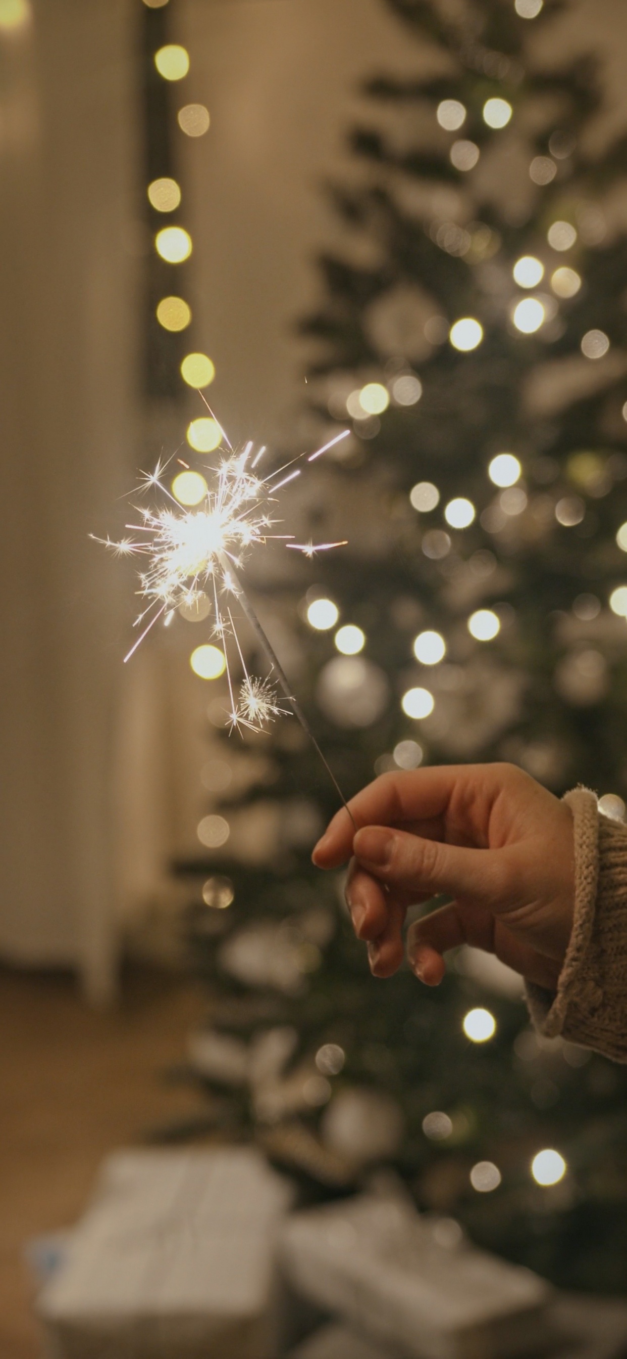 New Year, Musical Composition, Christmas Tree, Christmas Ornament, Human Body. Wallpaper in 1242x2688 Resolution