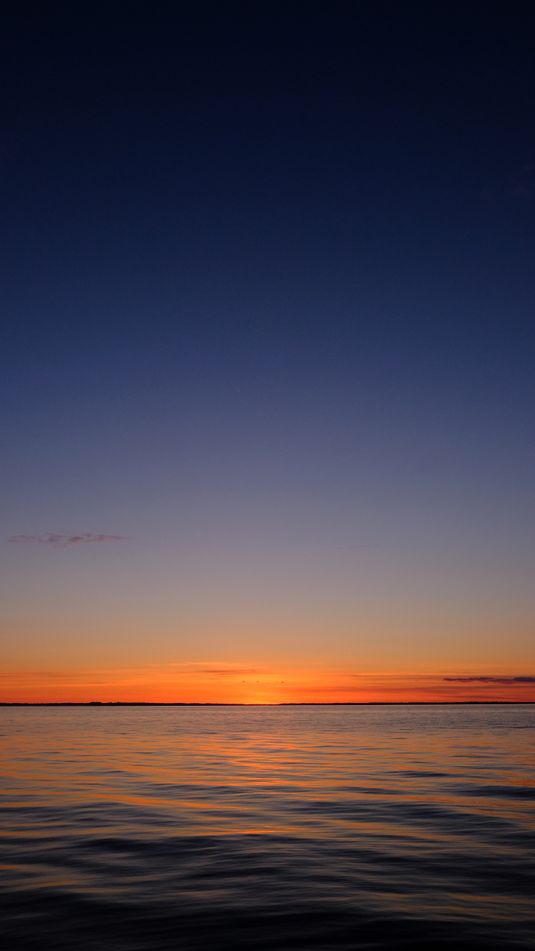 Mer, Horizon, Afterglow, Lever, Atmosphère. Wallpaper in 750x1334 Resolution