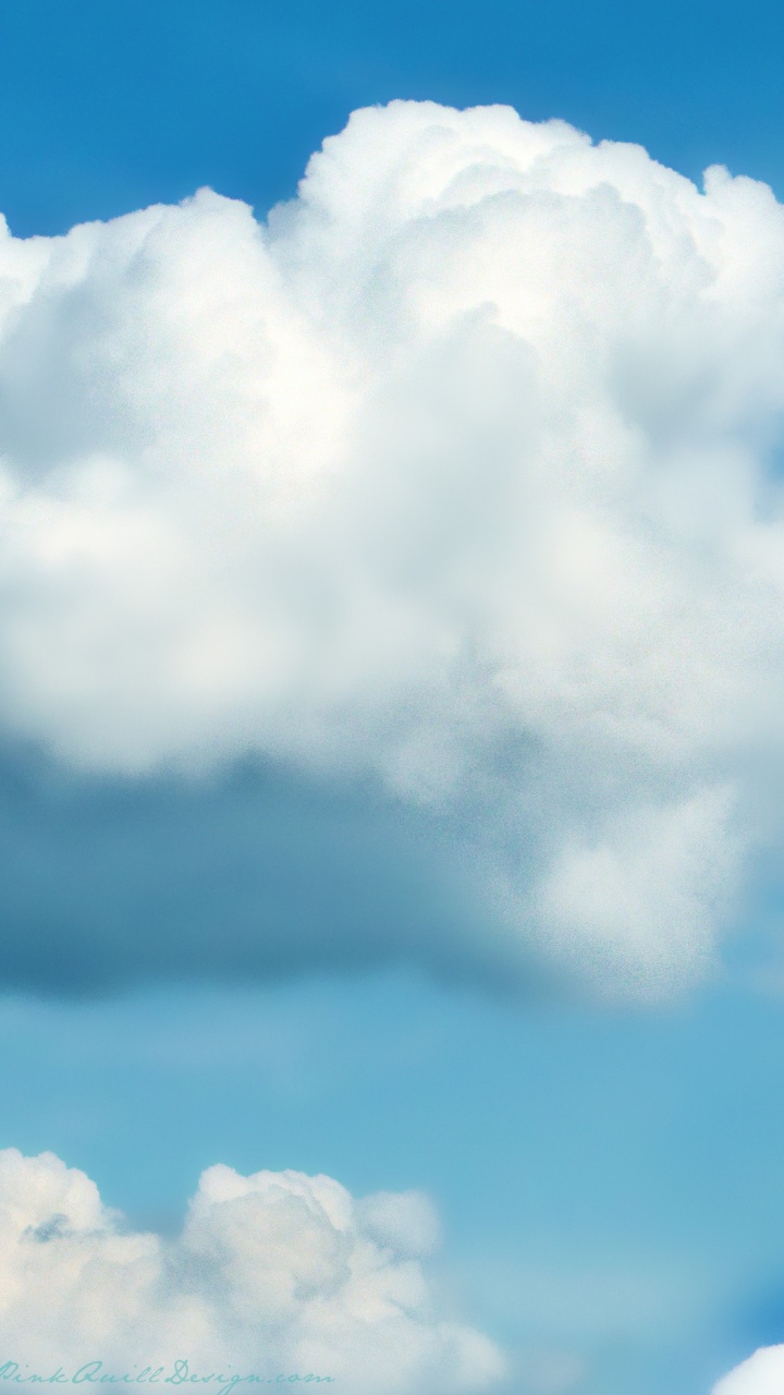 Nuages Blancs Sous Ciel Bleu Pendant la Journée. Wallpaper in 720x1280 Resolution