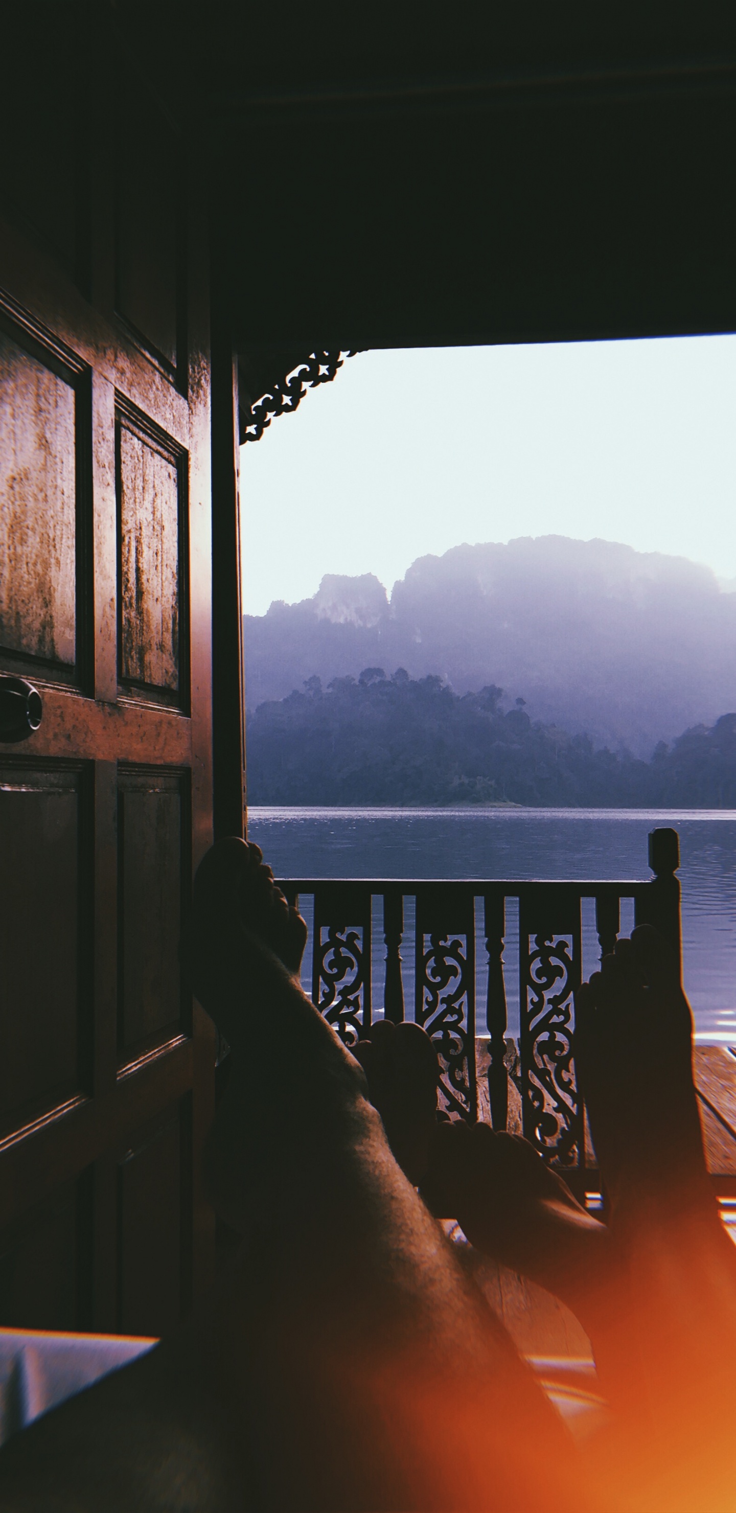 Reflexión, Agua, la Luz Del Sol, Geometría, Matemáticas. Wallpaper in 1440x2960 Resolution