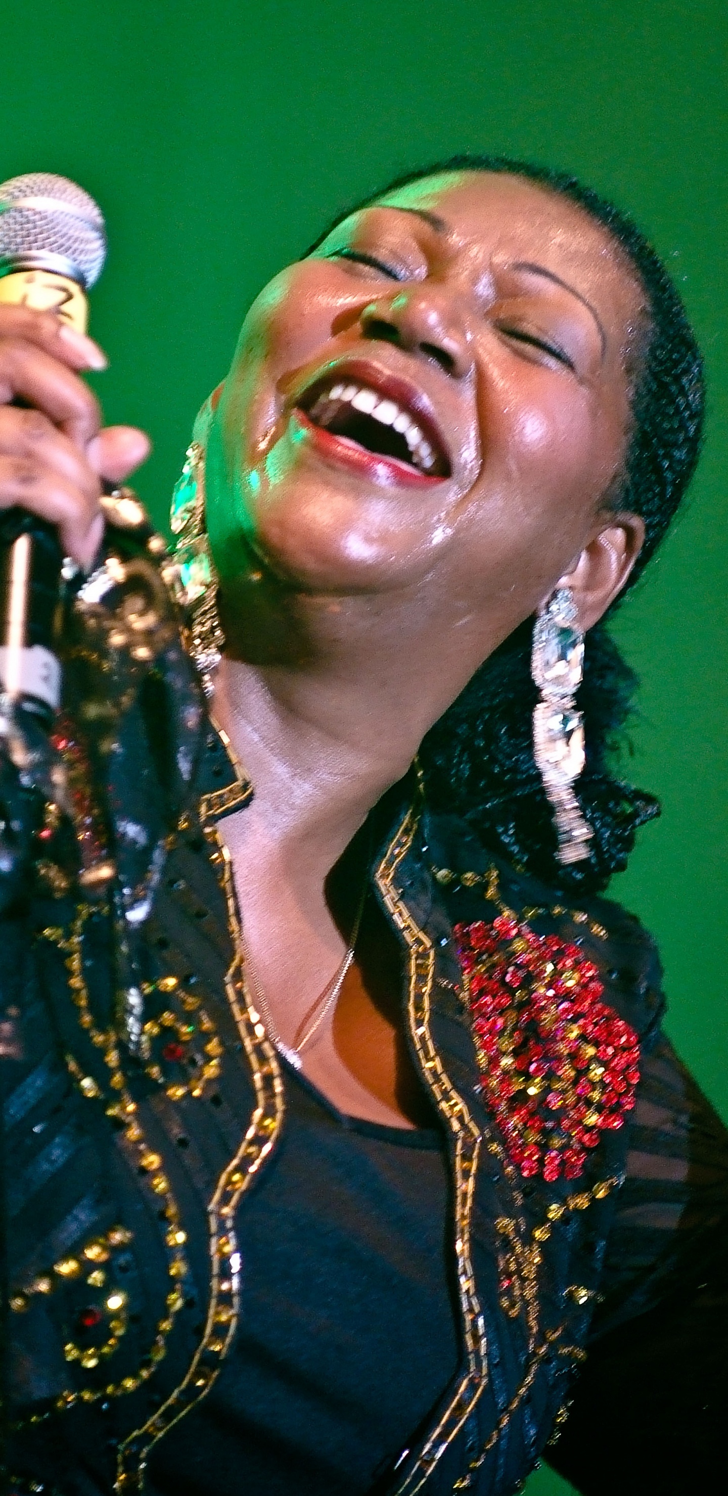 Singer, Event, Painter, Fashion Accessory, Jamaica. Wallpaper in 1440x2960 Resolution