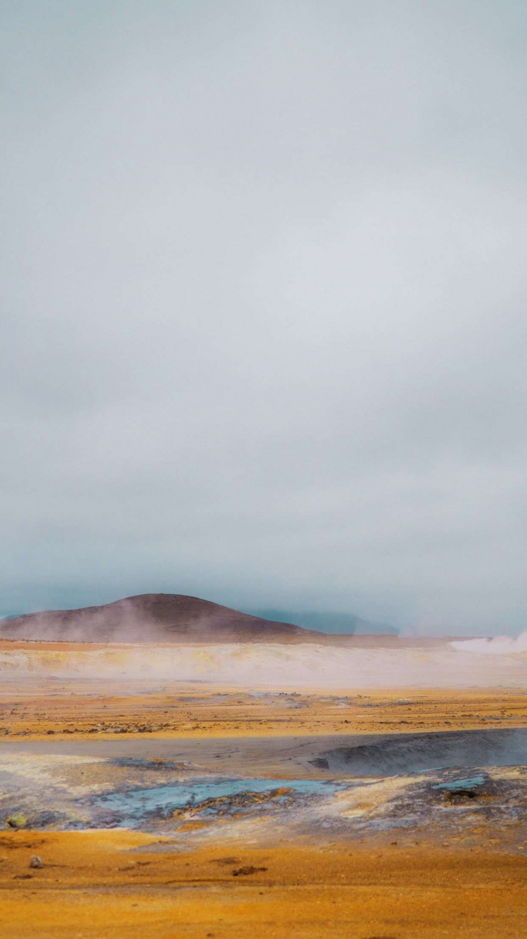 Eau, Highland, Plaine, Paysage Naturel, le Vent Vague. Wallpaper in 750x1334 Resolution
