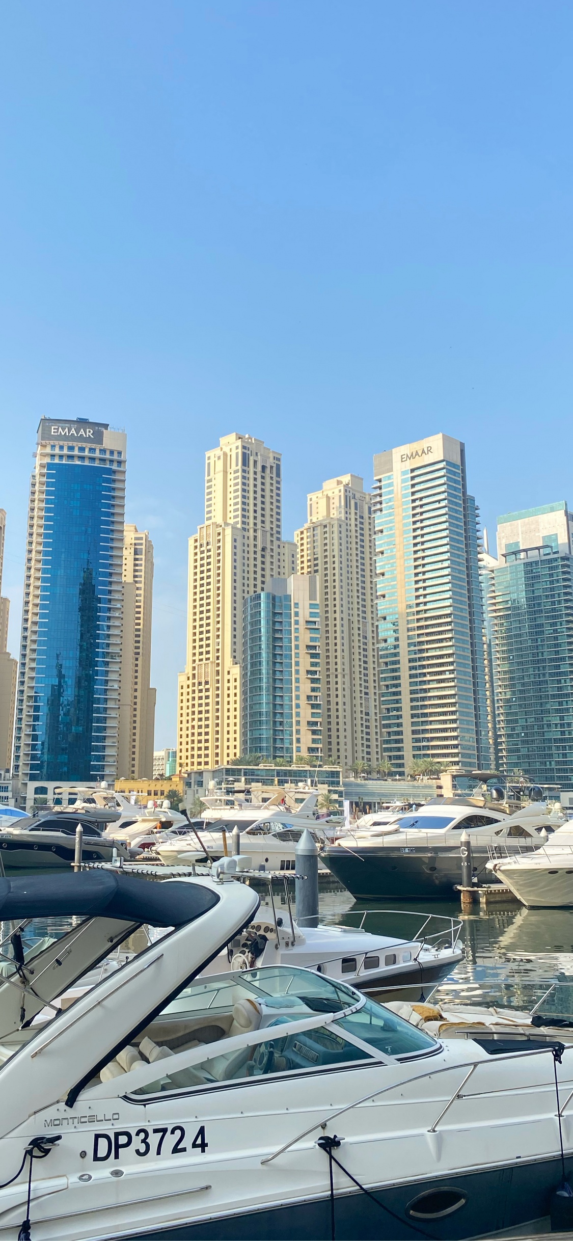 Marina, Tower Block, Watercraft, Metropolis, City. Wallpaper in 1125x2436 Resolution