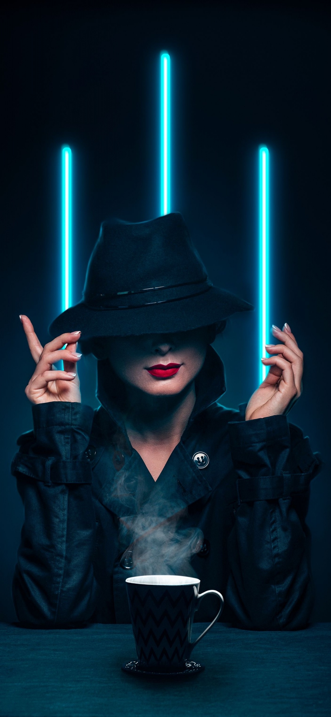 Hat, Lumière, Chapeau de Soleil, Purple, Éclairage. Wallpaper in 1125x2436 Resolution