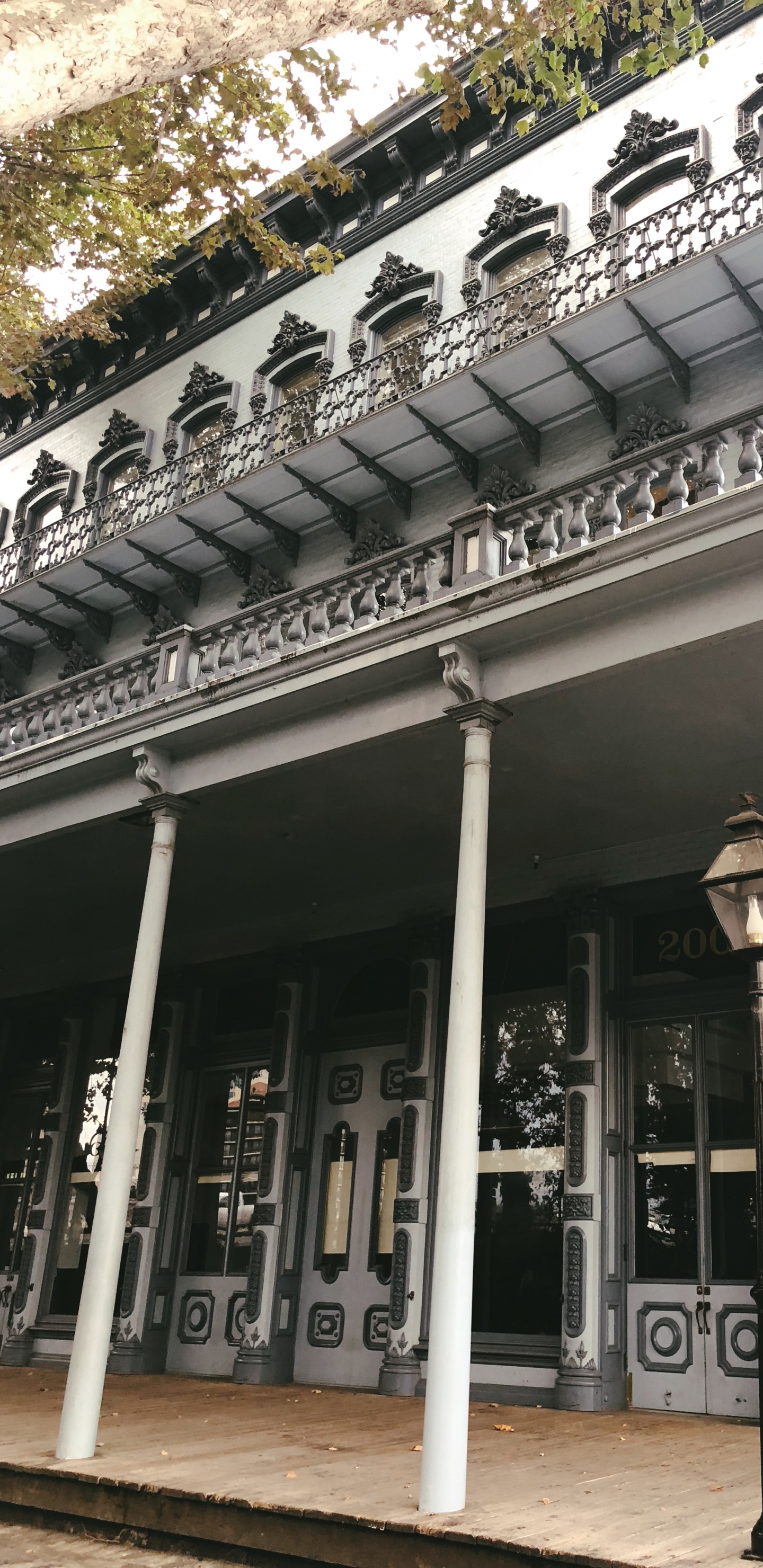 Fachada, Faade, Arquitectura, Hito, Columna. Wallpaper in 1440x2960 Resolution