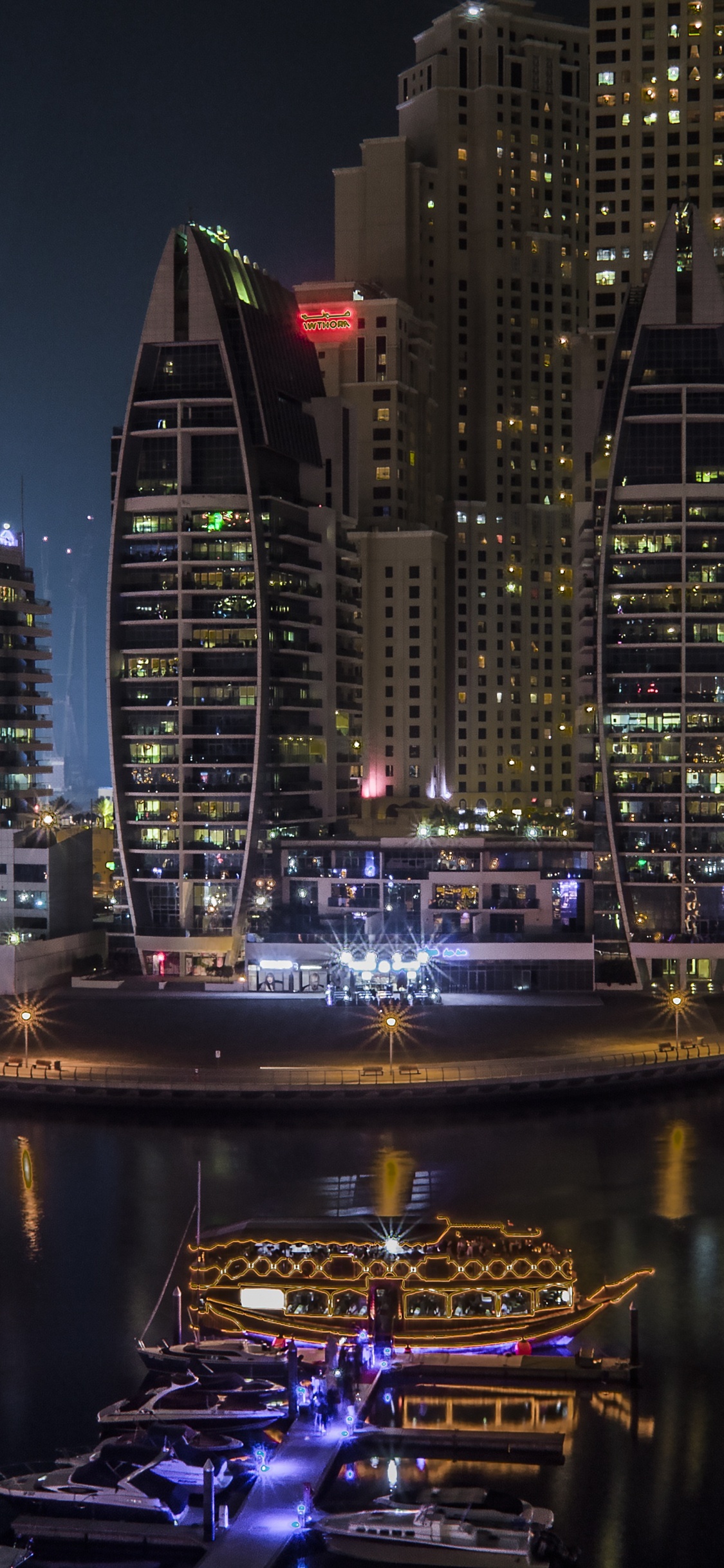 Skyline Der Stadt Bei Nacht Night. Wallpaper in 1125x2436 Resolution