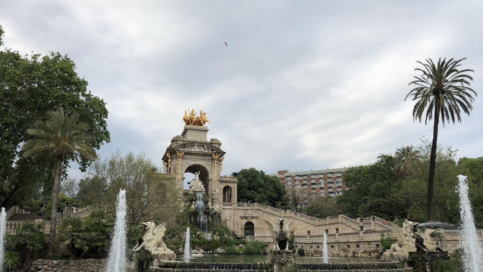 Parque de la Ciudadela, Agua, Atracción Turística, Turismo, Palmera. Wallpaper in 1920x1080 Resolution