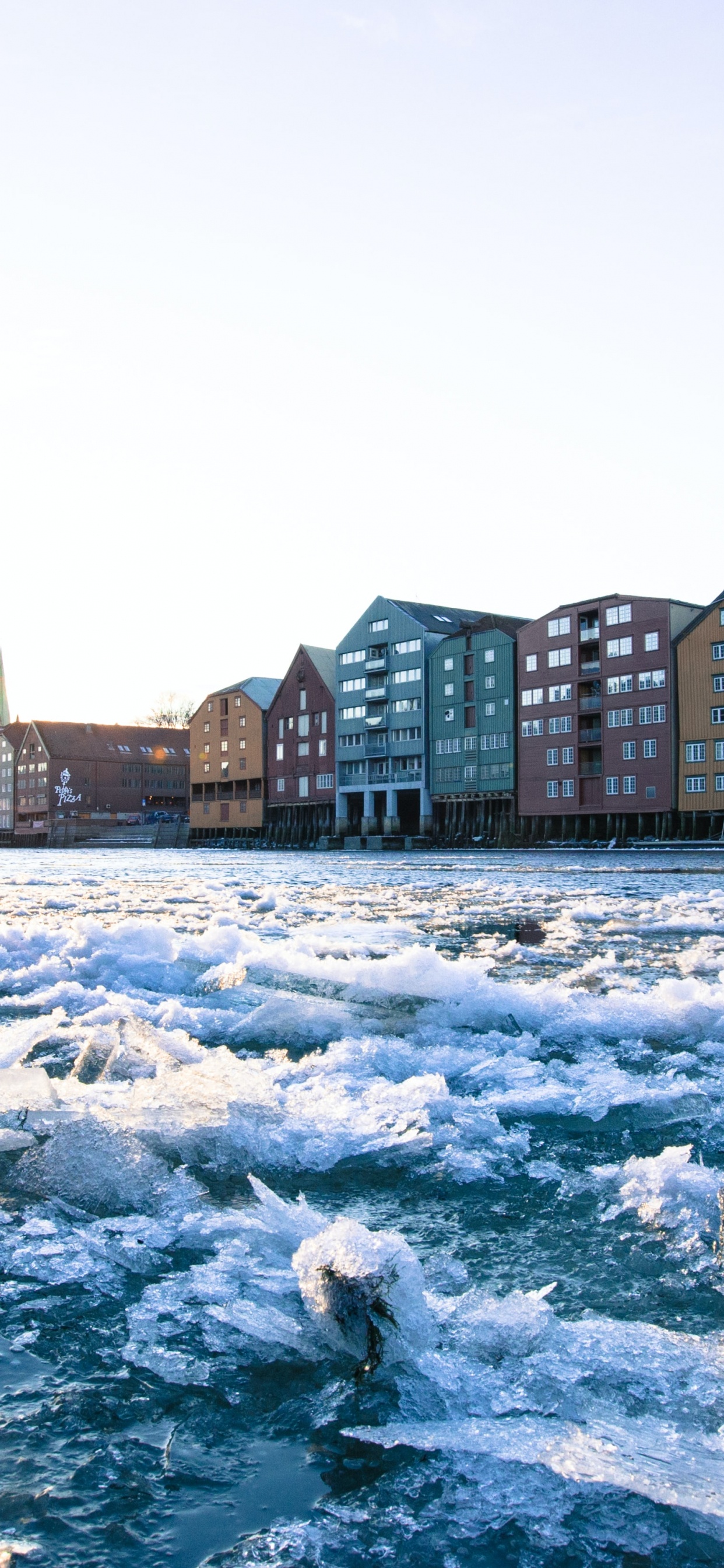 Trondheim, Ekseth Extranjero, Agua, Edificio, Azure. Wallpaper in 1242x2688 Resolution