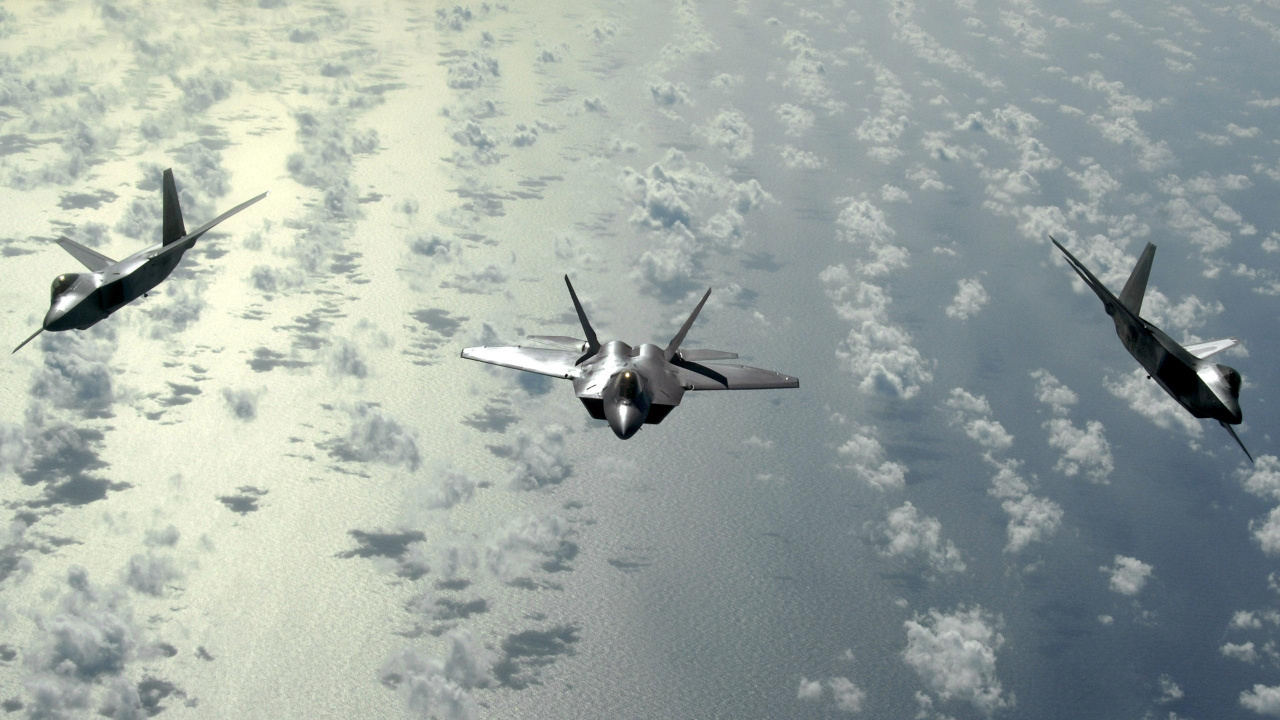 Black and White Airplane Flying in The Sky. Wallpaper in 1280x720 Resolution