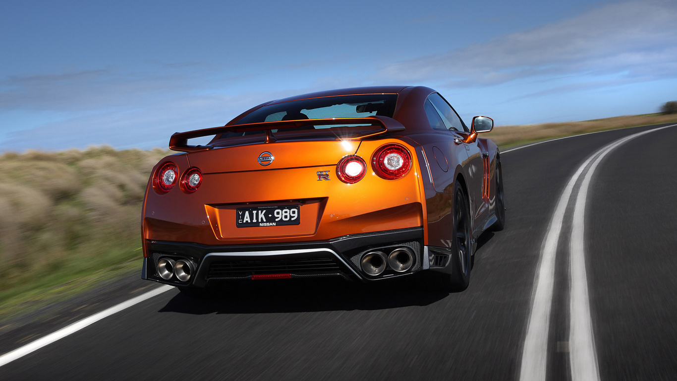 Bmw m 3 Rojo en la Carretera Durante el Día. Wallpaper in 1366x768 Resolution