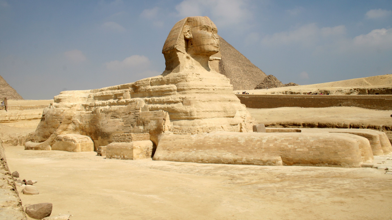 Brown Rock Formation Under Blue Sky During Daytime. Wallpaper in 1366x768 Resolution