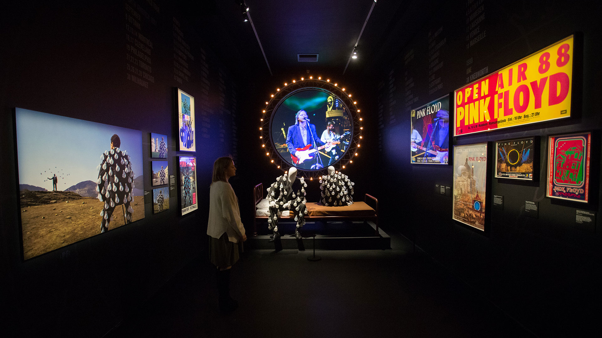 Pink Floyd, Exhibition, Art, Tourist Attraction, Tech. Wallpaper in 1920x1080 Resolution