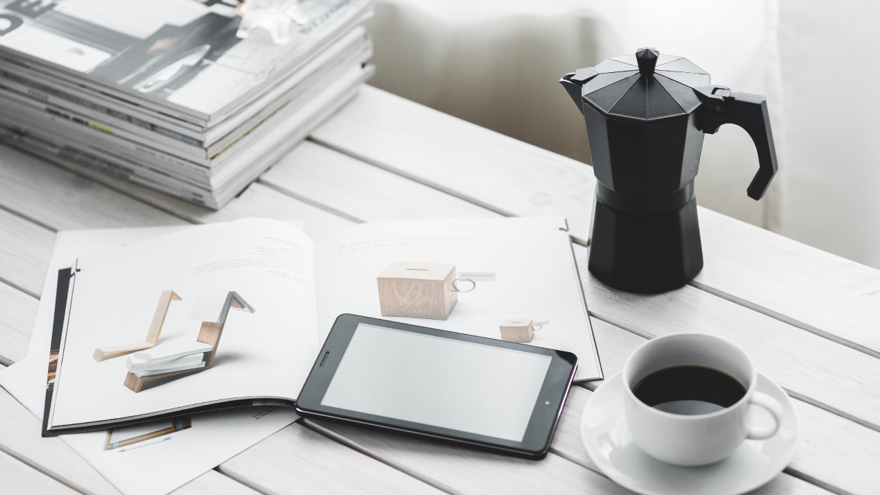 Cafetière, Desk, Thé, Table, Tasse. Wallpaper in 1280x720 Resolution