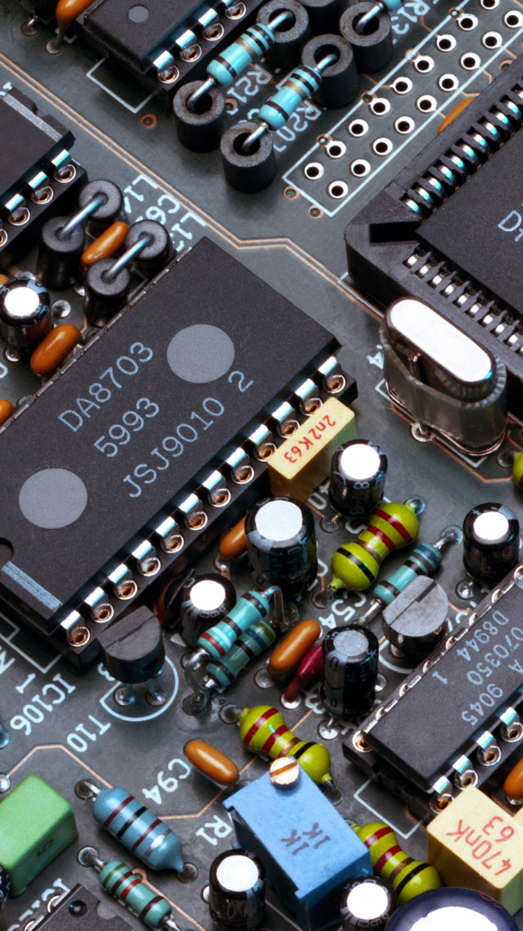 Placa Base de Computadora Negra y Verde. Wallpaper in 750x1334 Resolution