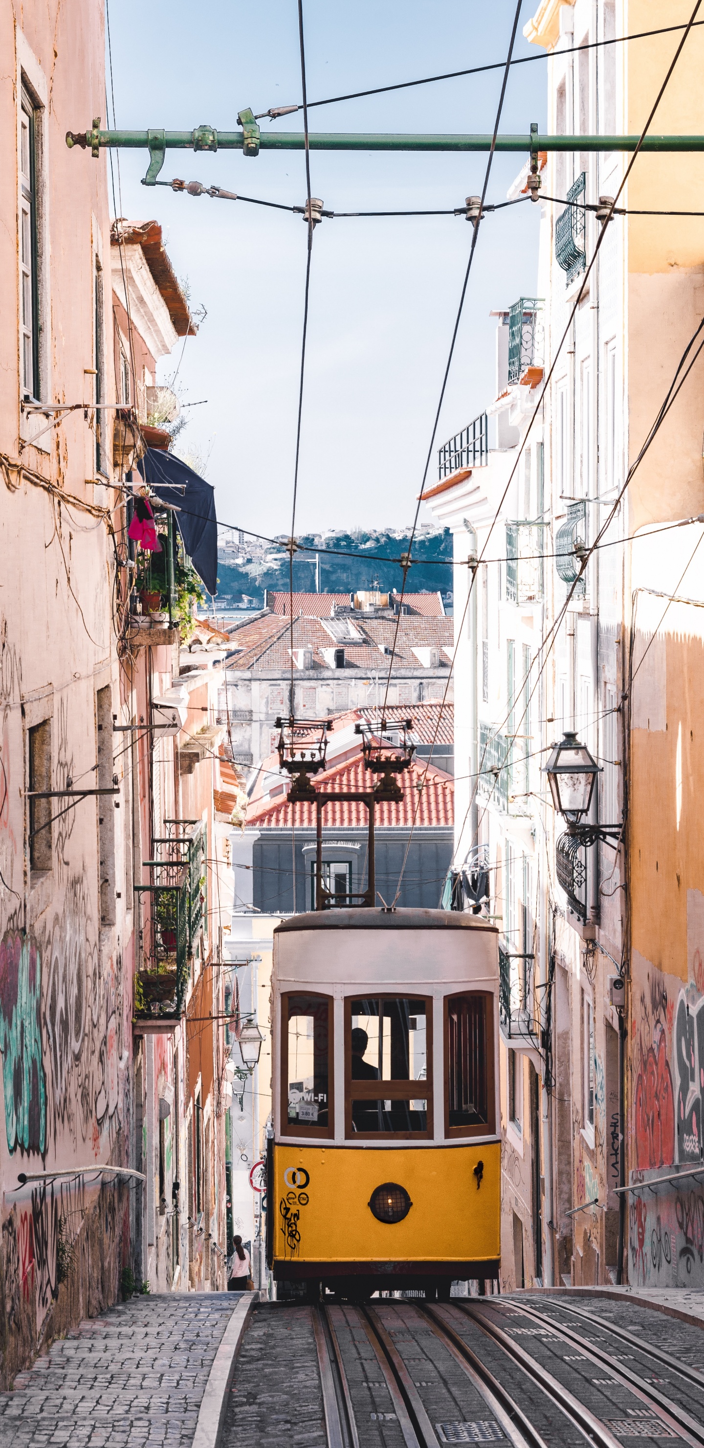 Yellow and Black Tram on Street During Daytime. Wallpaper in 1440x2960 Resolution