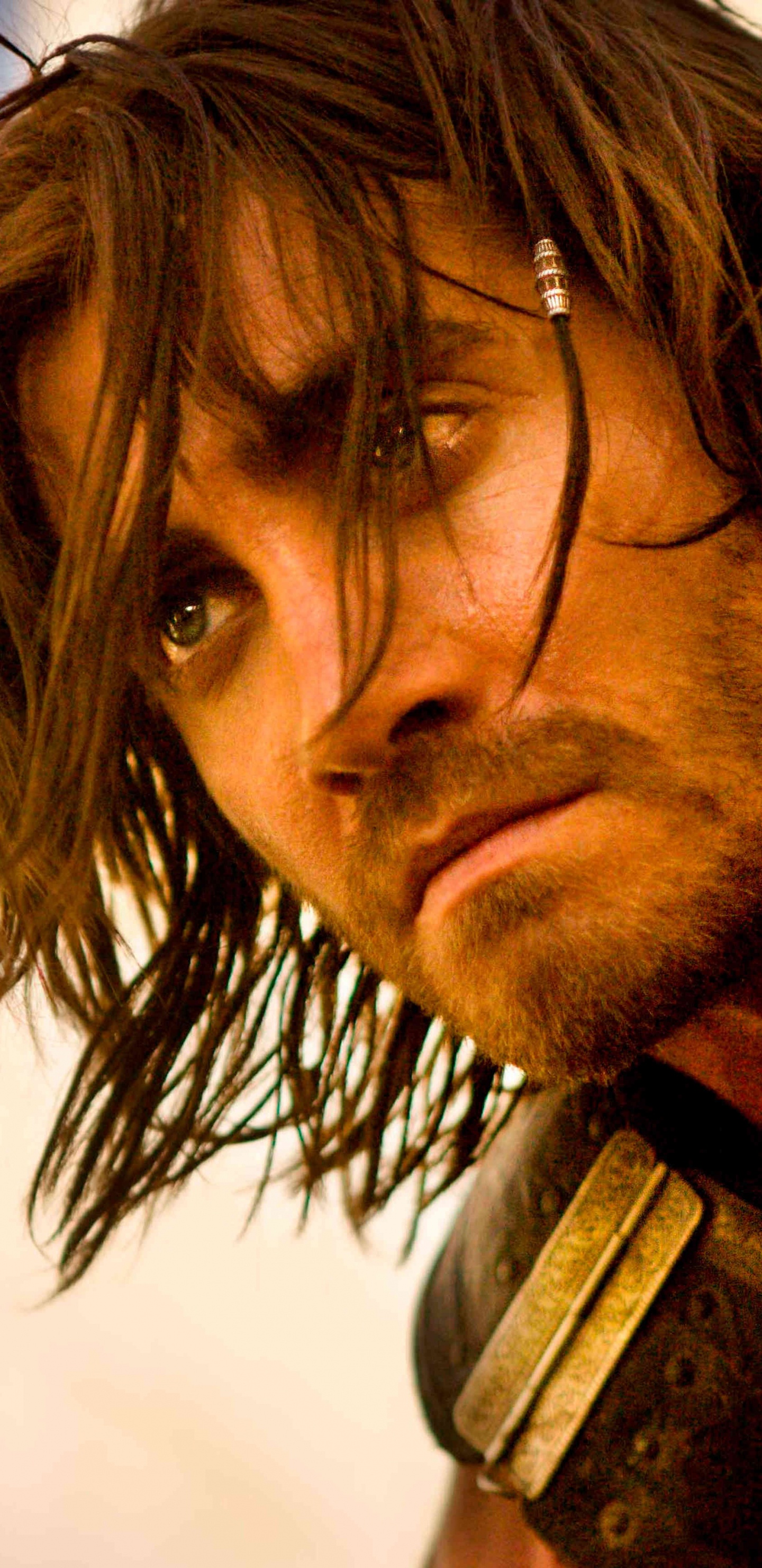 Homme en Veste Marron et Noire. Wallpaper in 1440x2960 Resolution