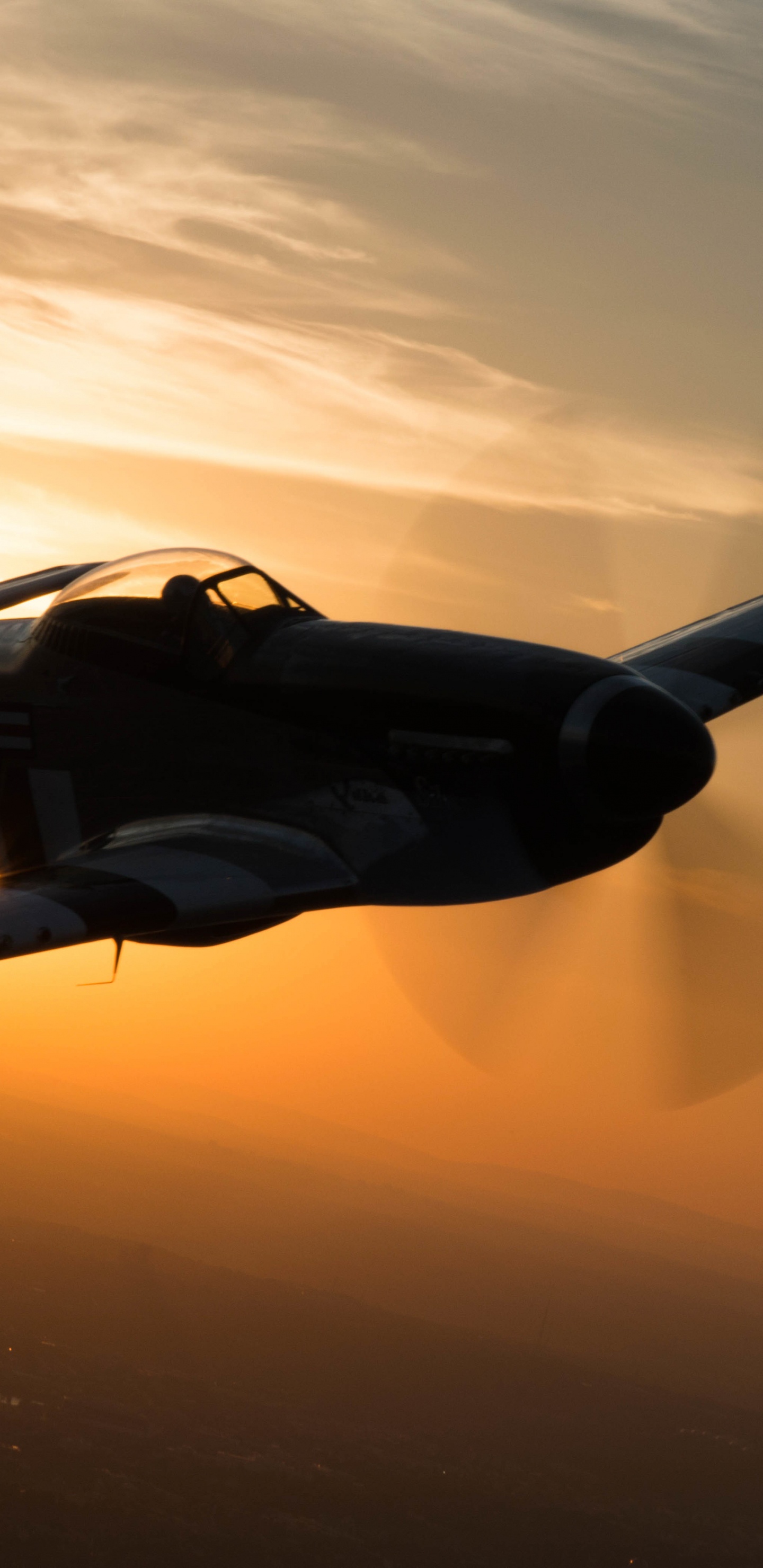 Black and Yellow Plane in The Sky. Wallpaper in 1440x2960 Resolution