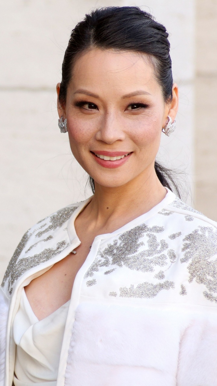 Schauspielerin, Pose, Mädchen, Frau. Wallpaper in 720x1280 Resolution