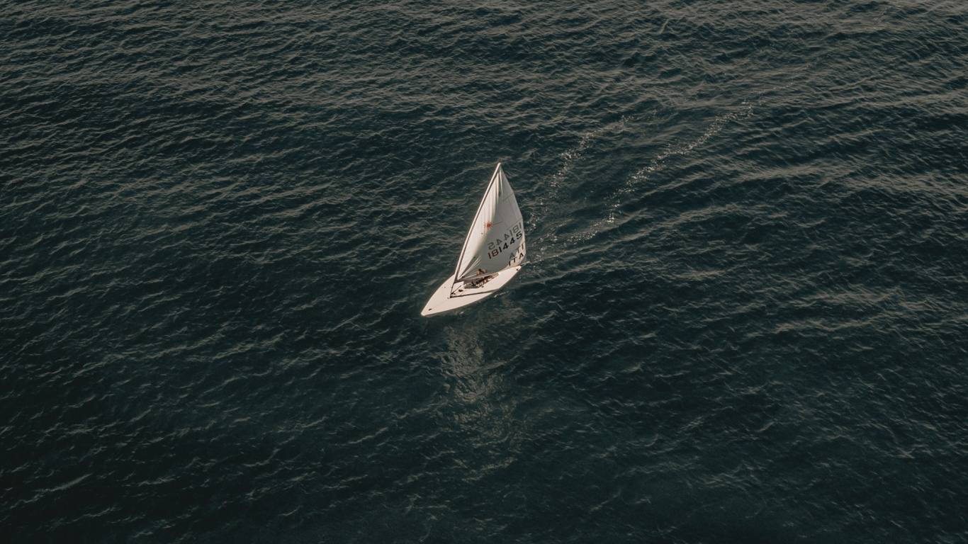 Calm, Birds Eye View, Wave, Body of Water, Horizon. Wallpaper in 1366x768 Resolution