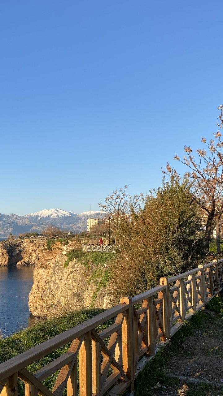 Mount Scenery, Immobilier, Eau, Paysage Naturel, Clôture. Wallpaper in 720x1280 Resolution