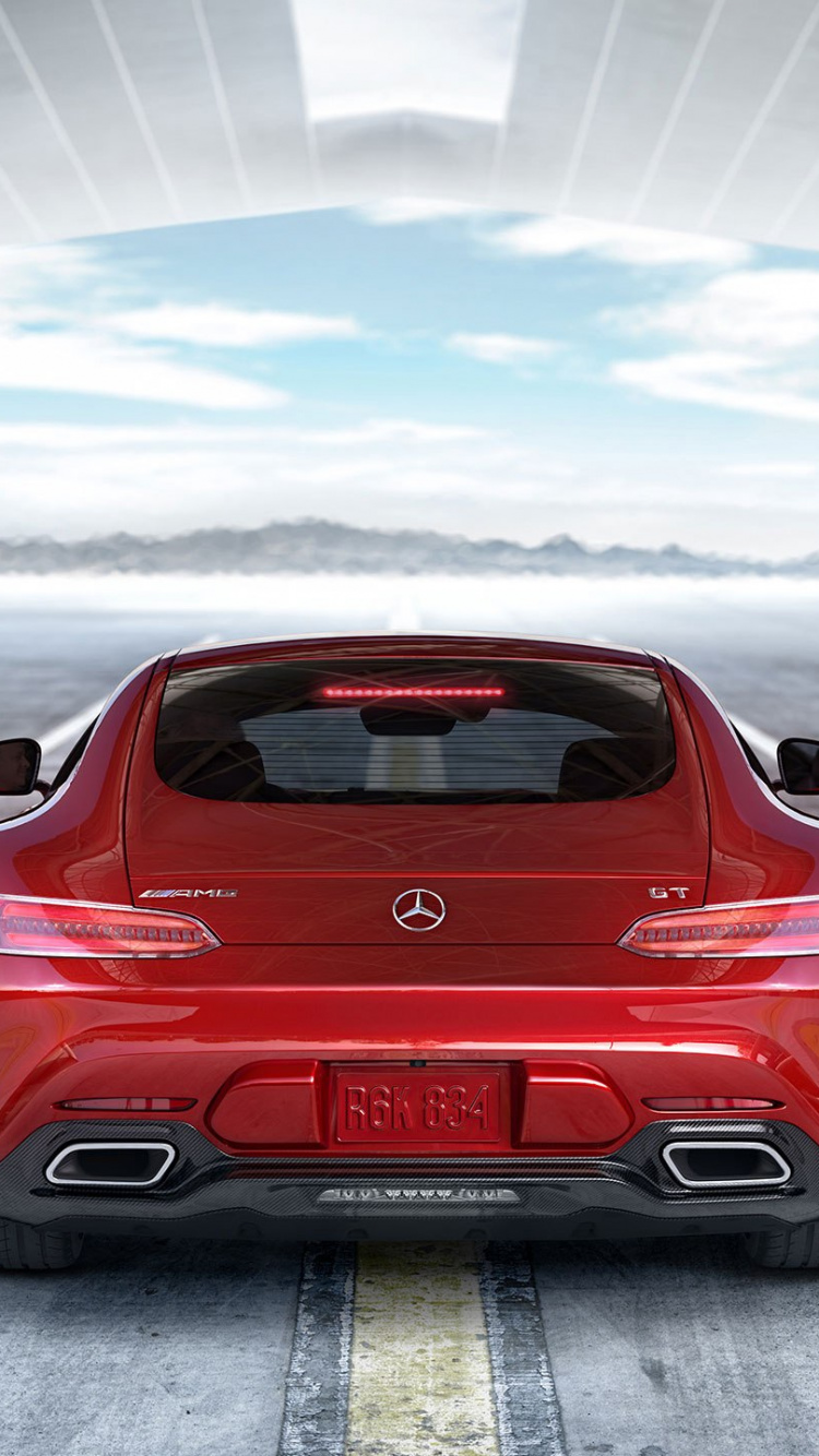 Roter Ferrari 458 Italia Unterwegs. Wallpaper in 750x1334 Resolution