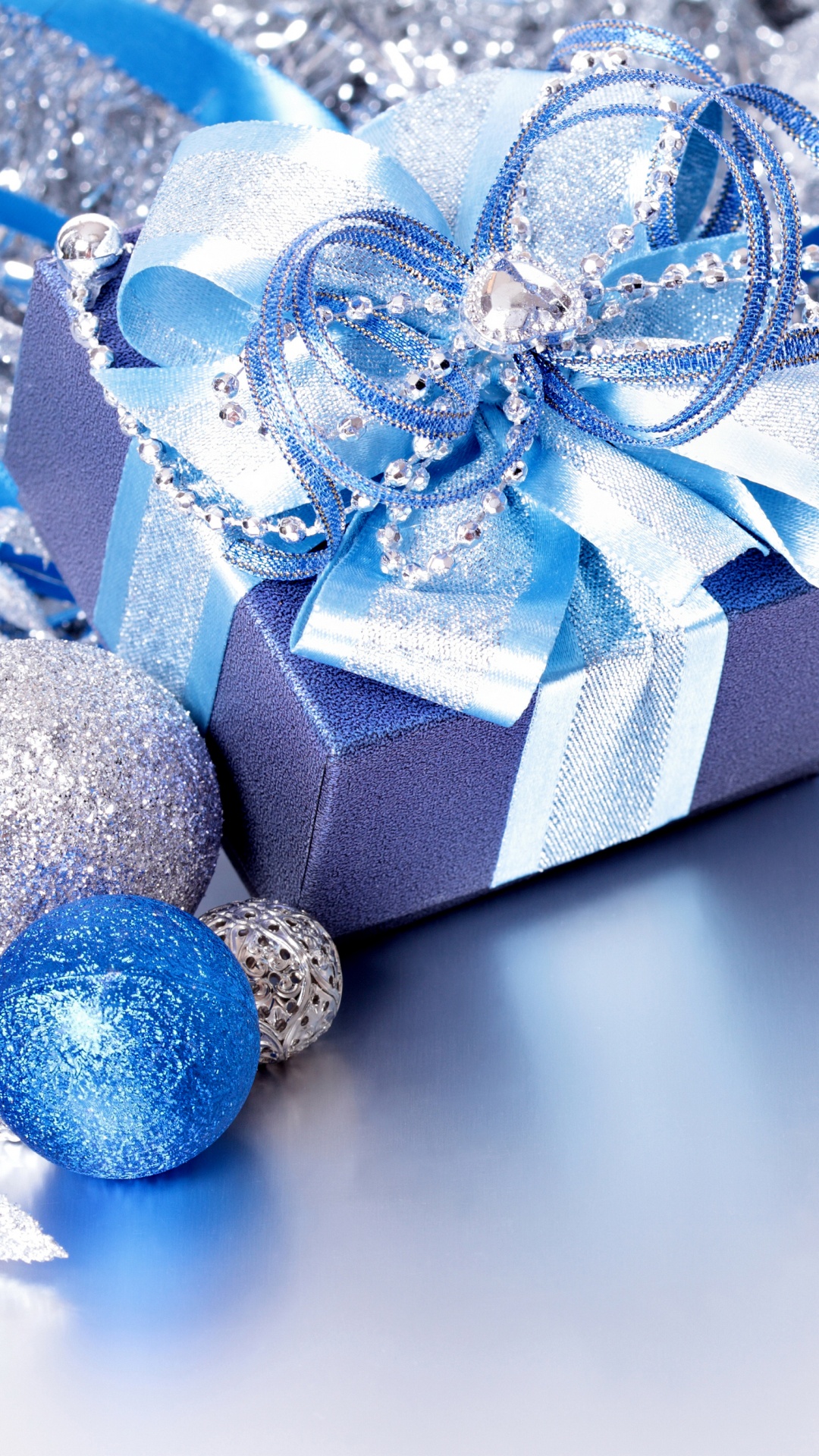 Christmas Day, Christmas Ornament, Christmas Decoration, Gift, Blue. Wallpaper in 1080x1920 Resolution