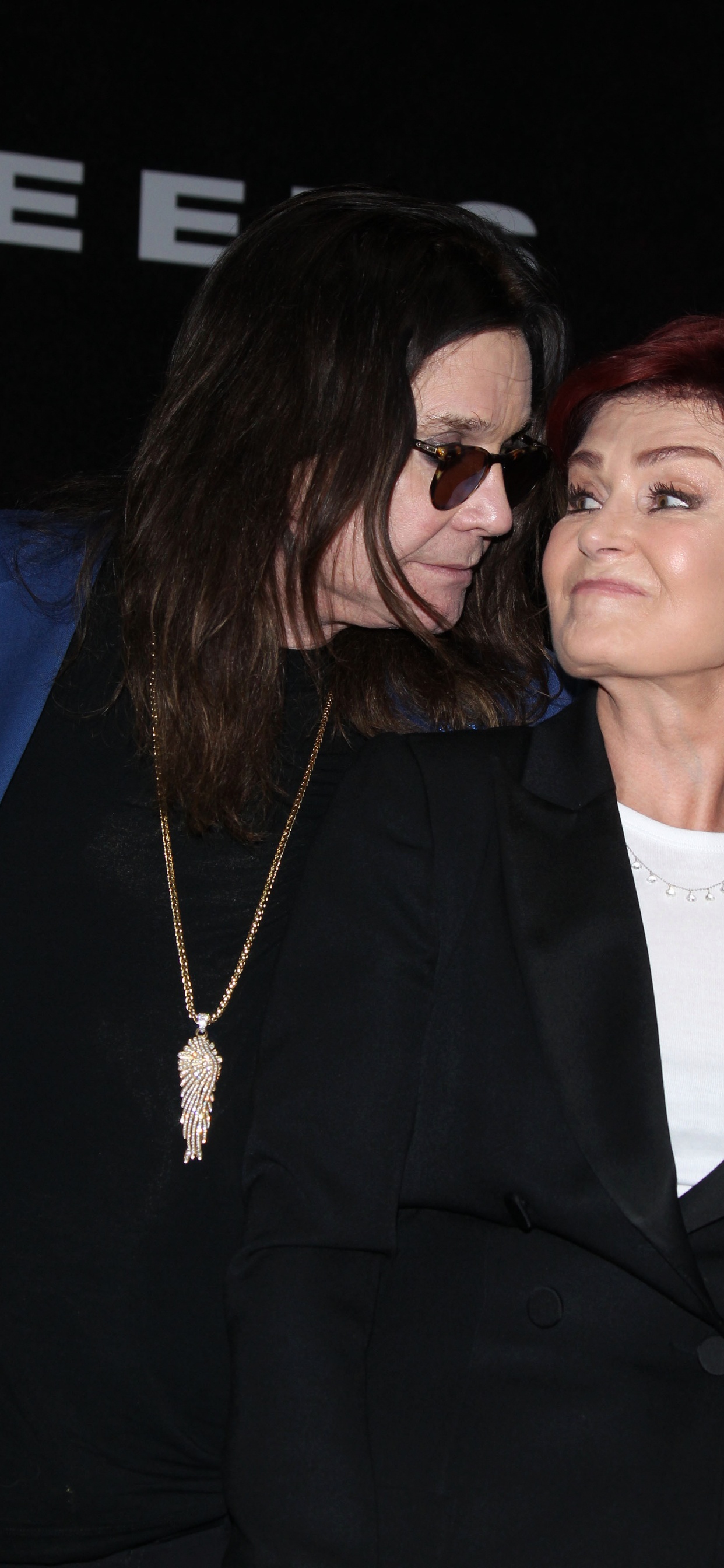 莎朗*奥斯本, 名人, 外套, 时尚的附件, 珠宝 壁纸 1242x2688 允许