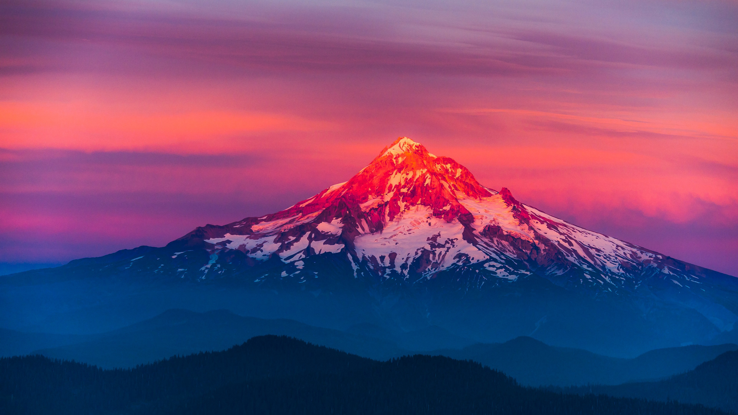 Snow Covered Mountain During Sunset. Wallpaper in 2560x1440 Resolution