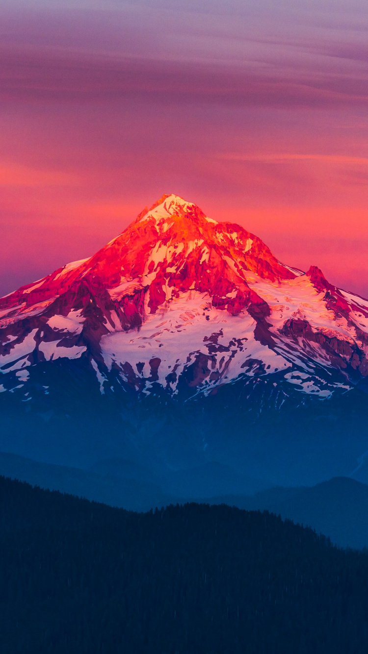 Snow Covered Mountain During Sunset. Wallpaper in 750x1334 Resolution