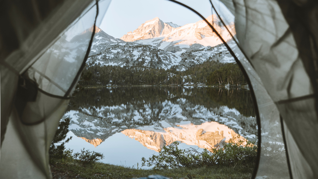 猛mm湖, 和阴影的色彩, 家具, 床, 帐篷 壁纸 1280x720 允许