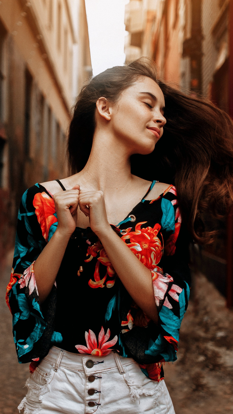 Shoulder, Street Fashion, Clothing, Beauty, Fashion. Wallpaper in 750x1334 Resolution