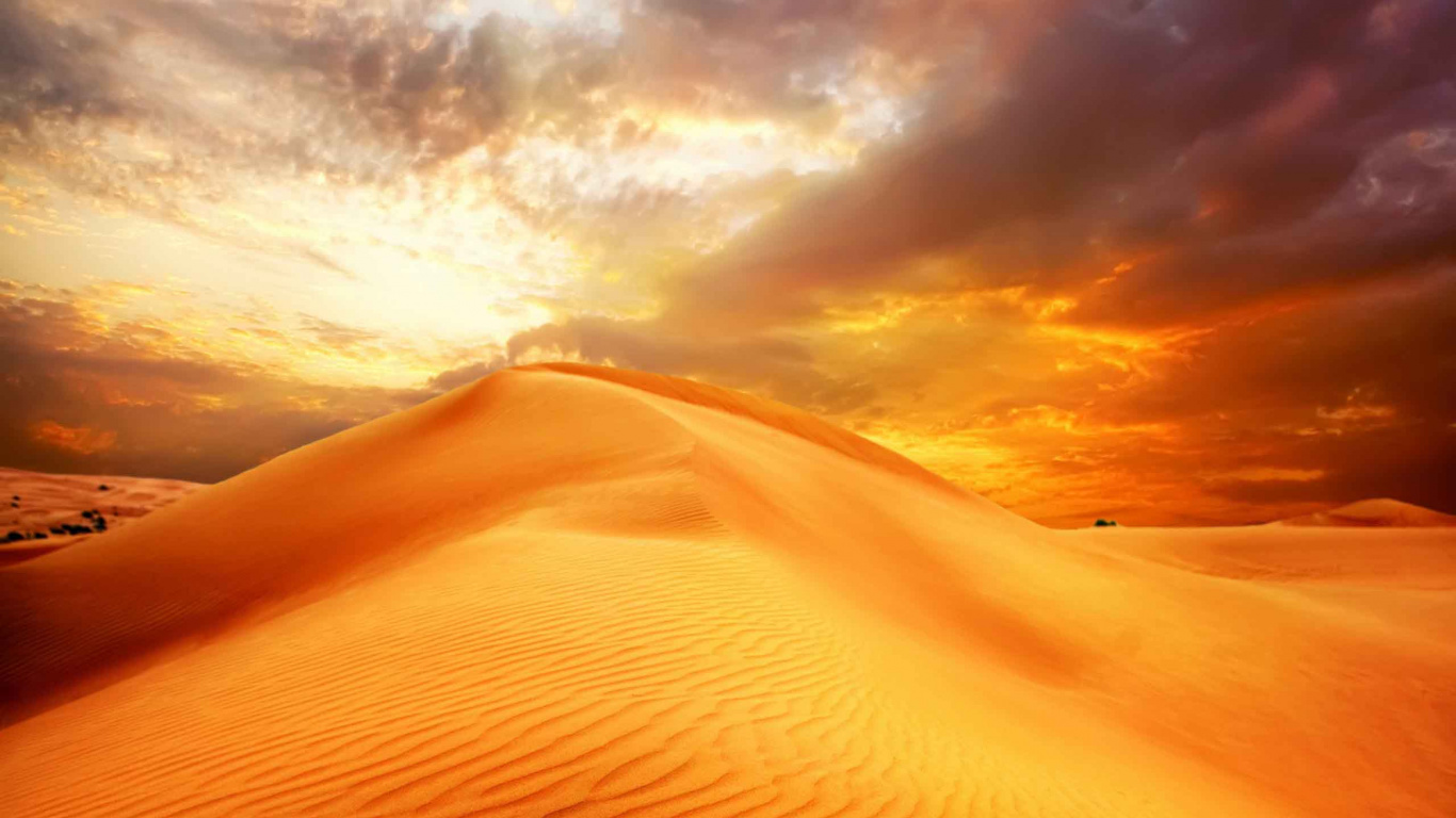Brown Sand Under Cloudy Sky During Daytime. Wallpaper in 1366x768 Resolution
