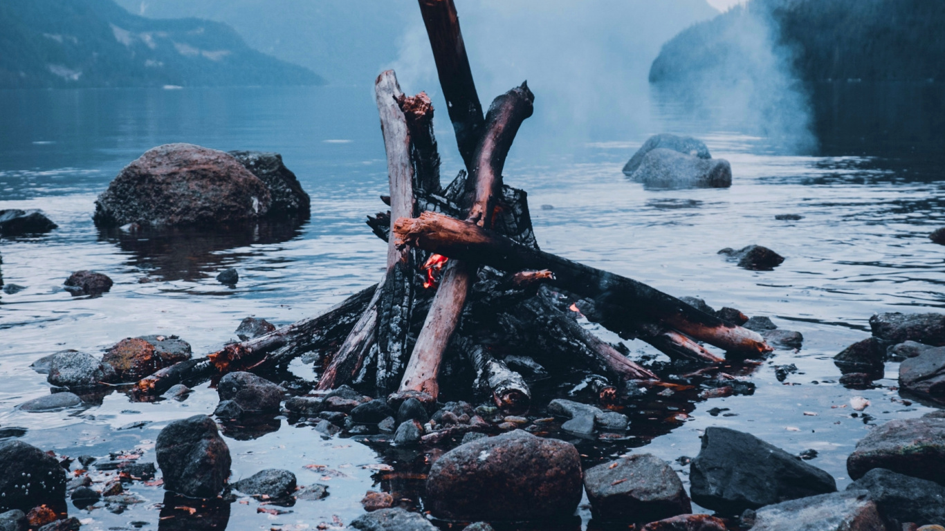 Eau, Les Ressources en Eau, Rock, Paysage Naturel, Pollution. Wallpaper in 1366x768 Resolution