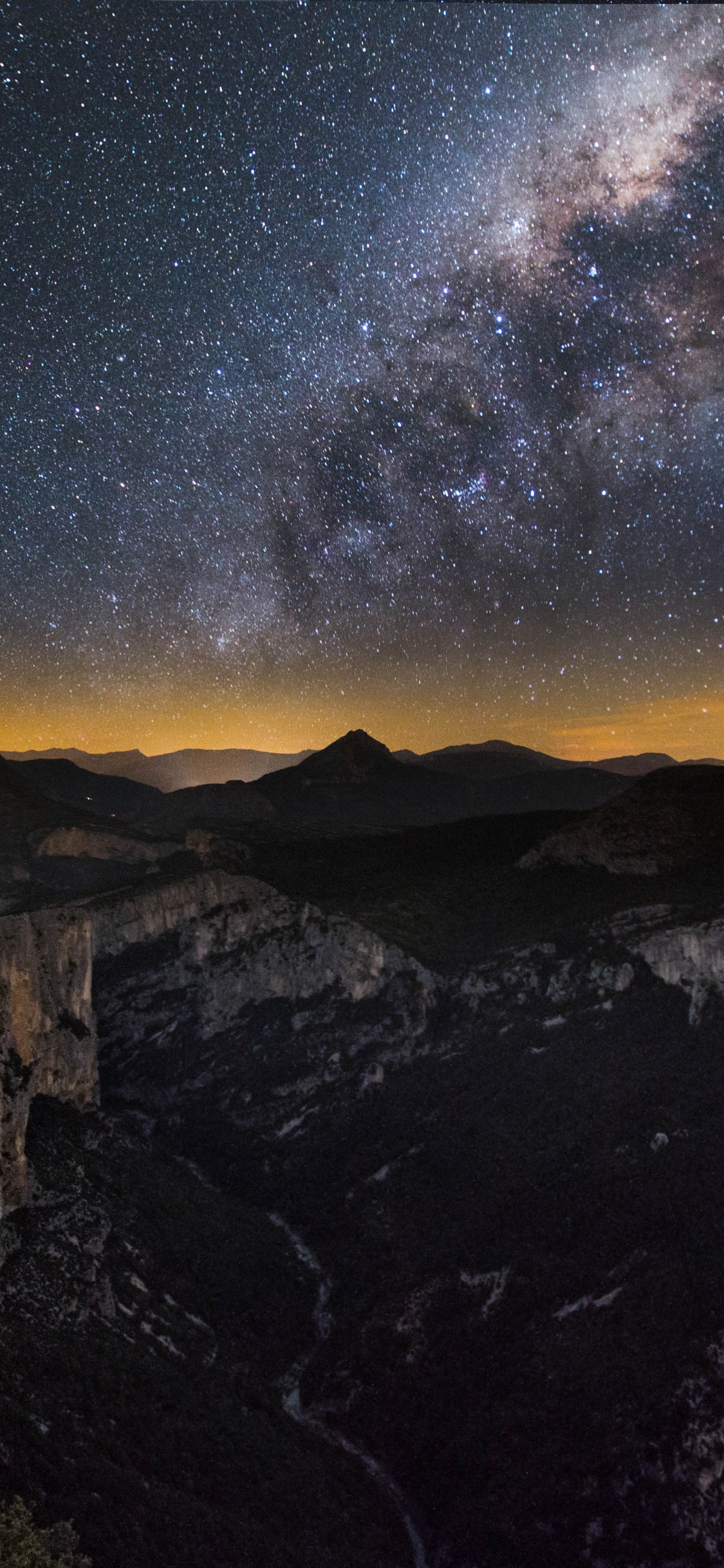 Nuit, Atmosphère, Objet Astronomique, Horizon, Espace. Wallpaper in 1125x2436 Resolution