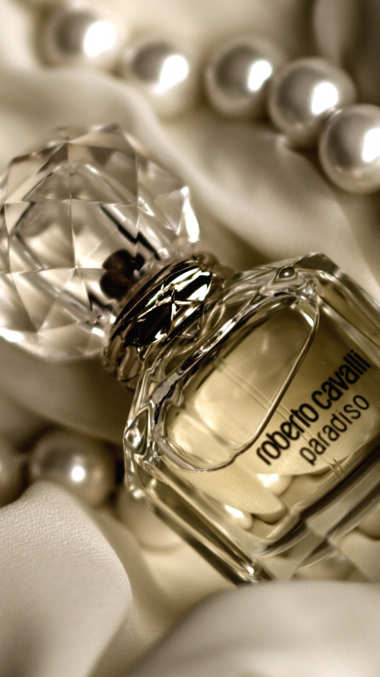 Accessoire de Mode, Bijouterie, Perle, Métal, Or. Wallpaper in 750x1334 Resolution