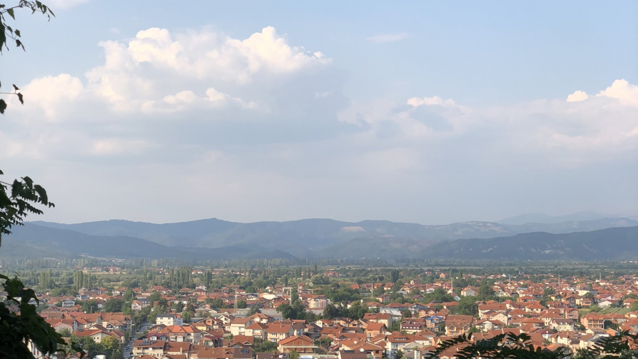 Mount Scenery, Neighbourhood, Cloud, Residential Area, Town. Wallpaper in 1280x720 Resolution