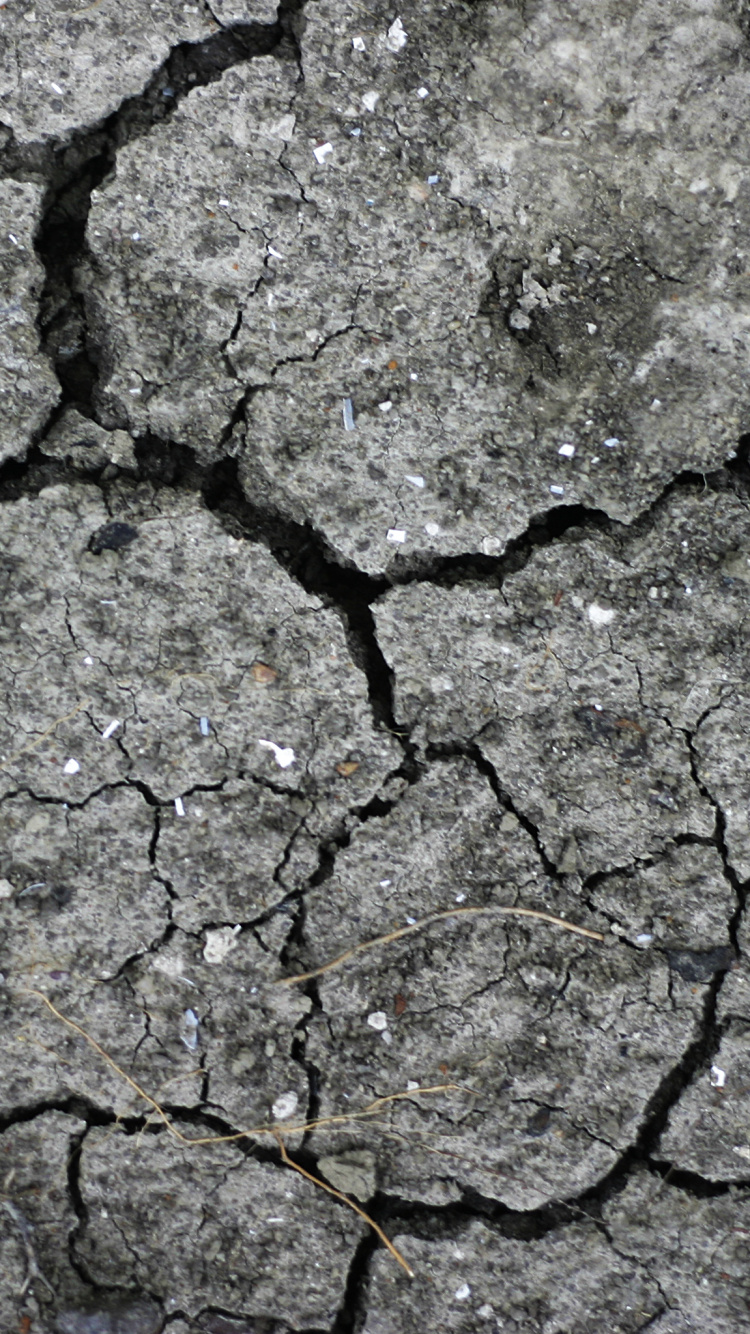 Grey and Black Concrete Pavement. Wallpaper in 750x1334 Resolution