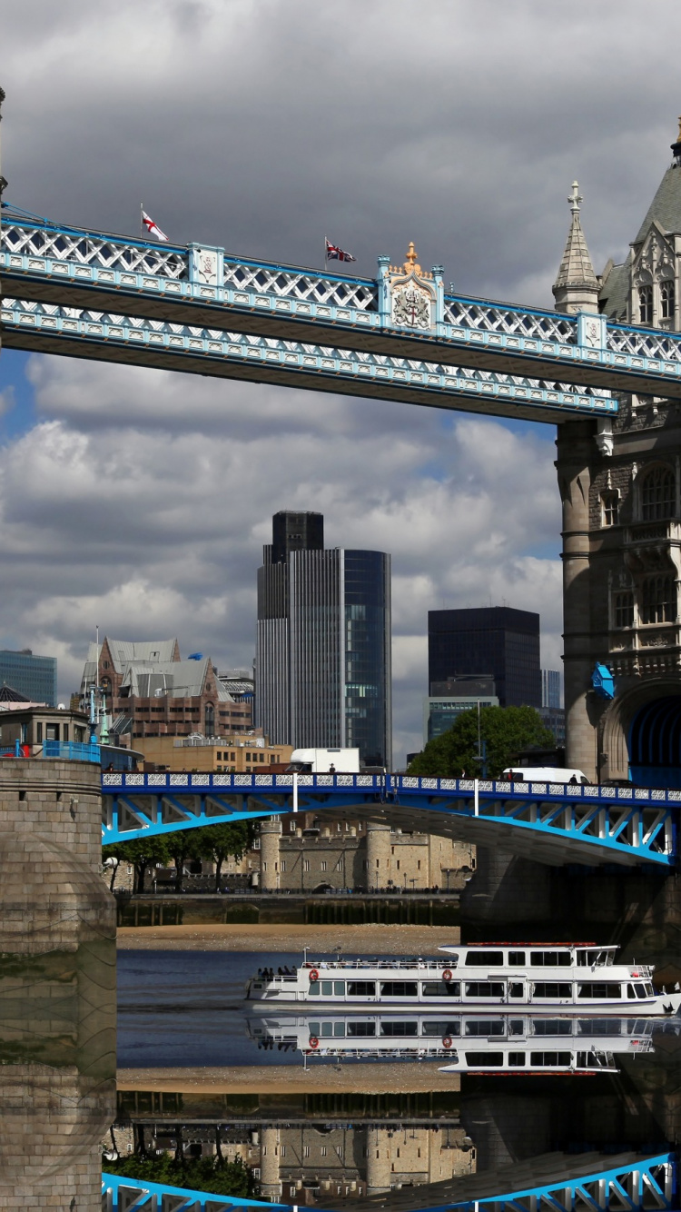 Gray Concrete Bridge Under Blue Sky During Daytime. Wallpaper in 750x1334 Resolution
