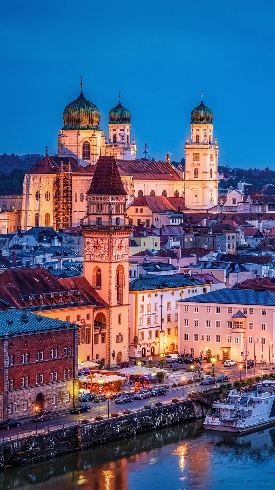 Passau, Gebäude, Fenster, Blau, Architektur. Wallpaper in 1080x1920 Resolution