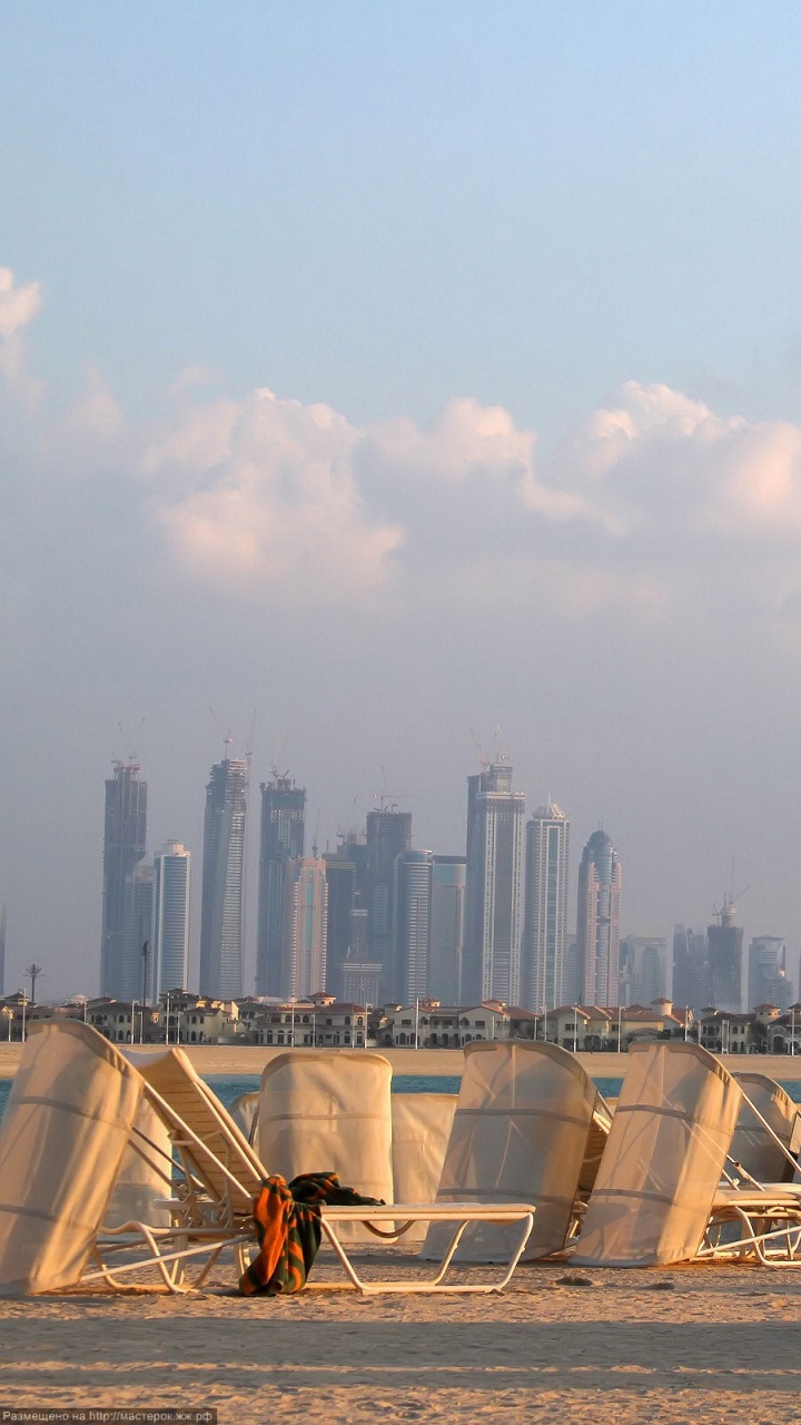 City Skyline Under White Sky During Daytime. Wallpaper in 720x1280 Resolution