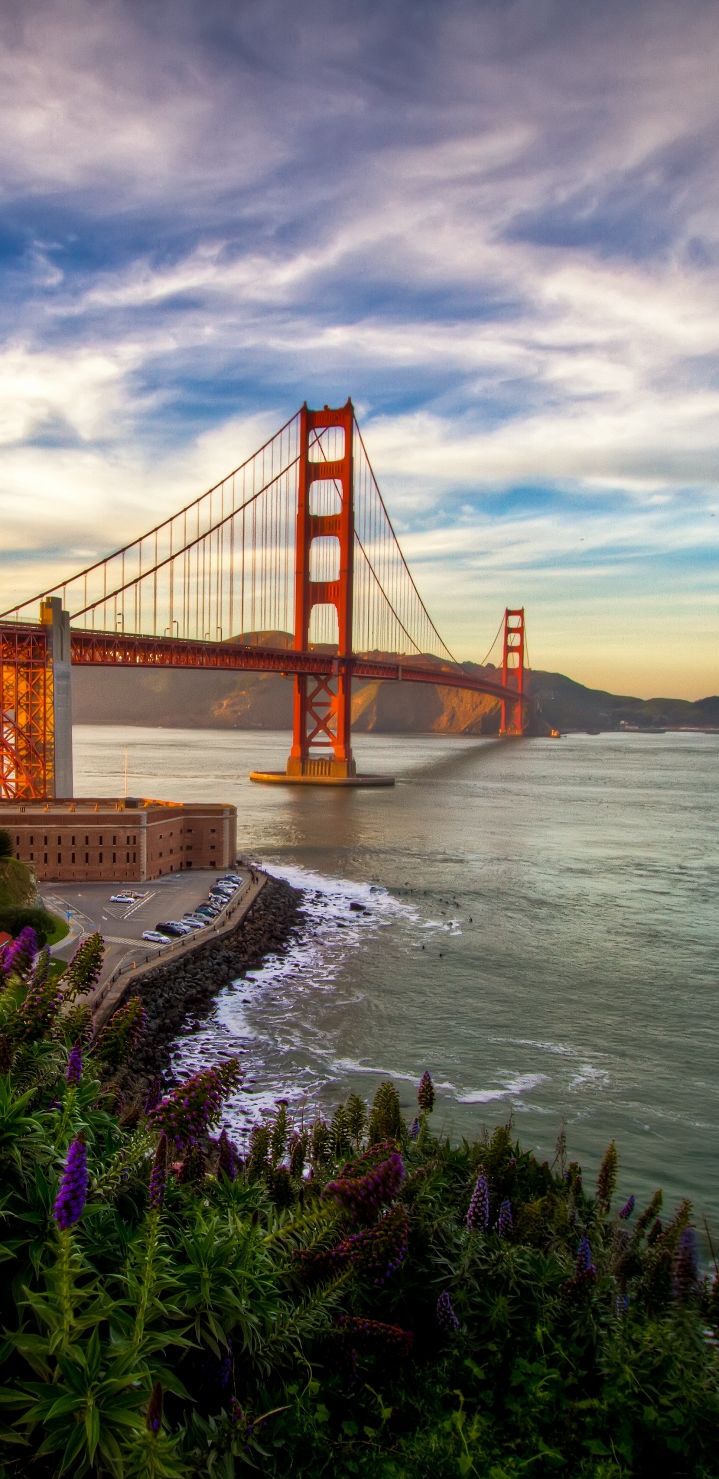 Golden Gate Bridge San Francisco Kalifornien. Wallpaper in 1440x2960 Resolution
