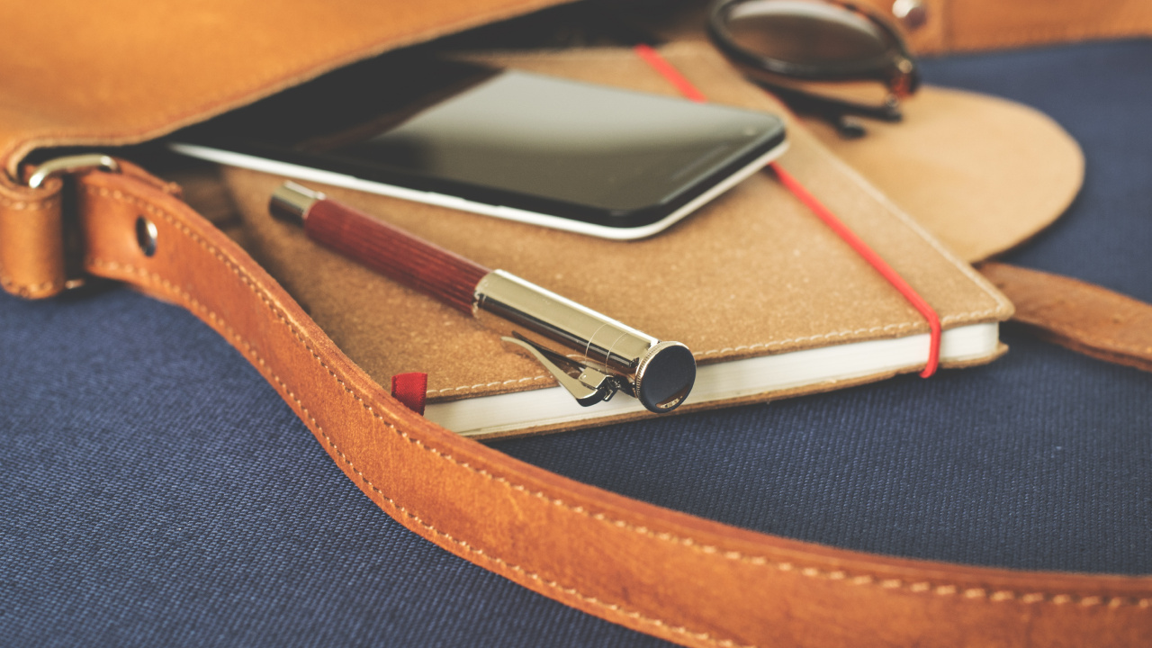 Tan, Leather, Zipper, Fashion Accessory, Wallet. Wallpaper in 1280x720 Resolution