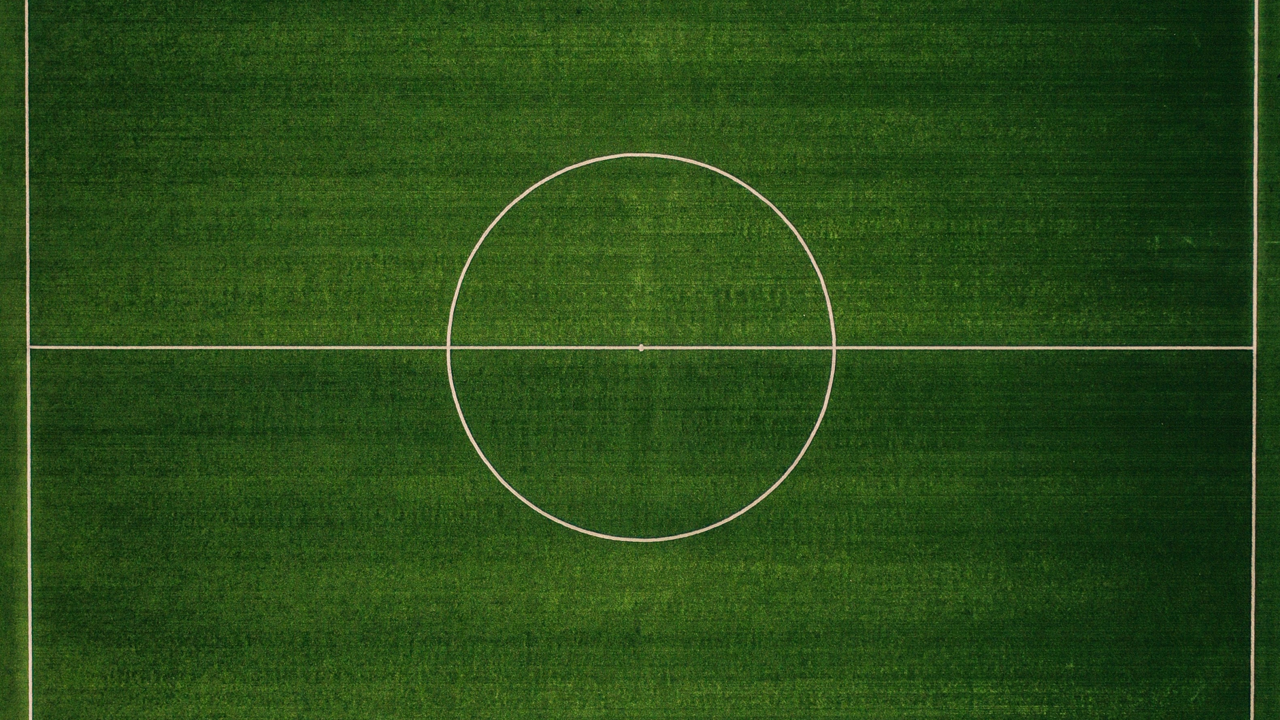 Green and White Striped Textile. Wallpaper in 2560x1440 Resolution