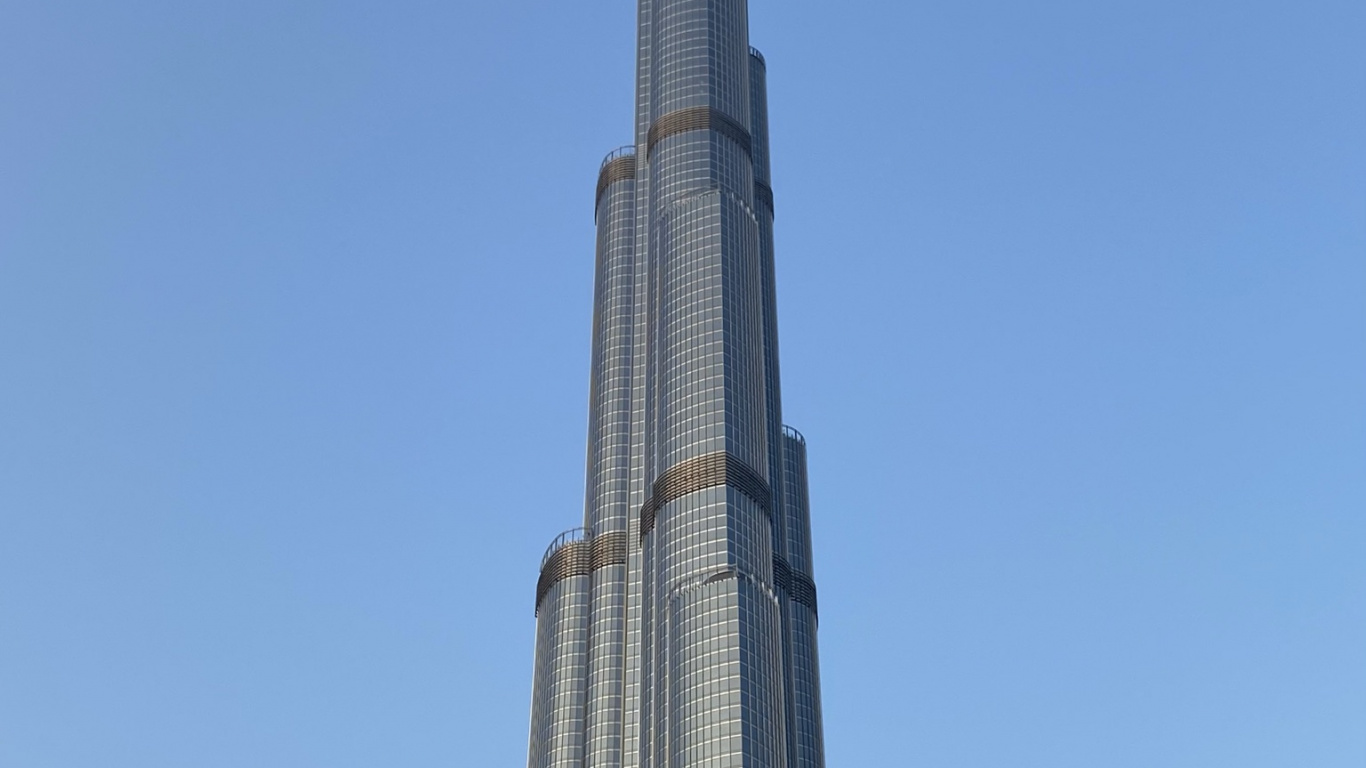 Dubai, Burj Khalifa, Skyscraper, National Historic Landmark, Blue. Wallpaper in 1366x768 Resolution