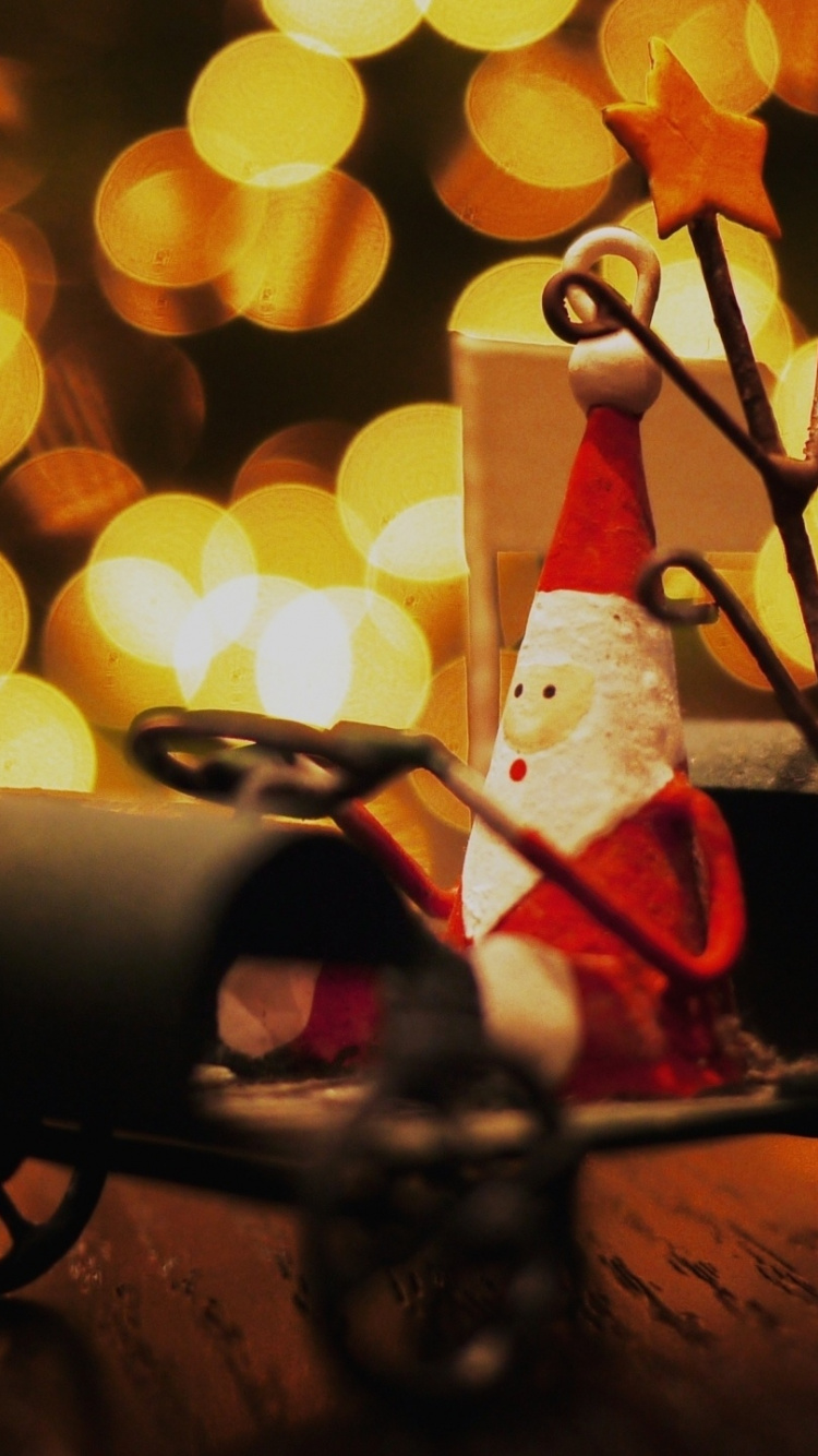 Lumière, Les Lumières de Noël, Éclairage, Amusement, Jaune. Wallpaper in 750x1334 Resolution