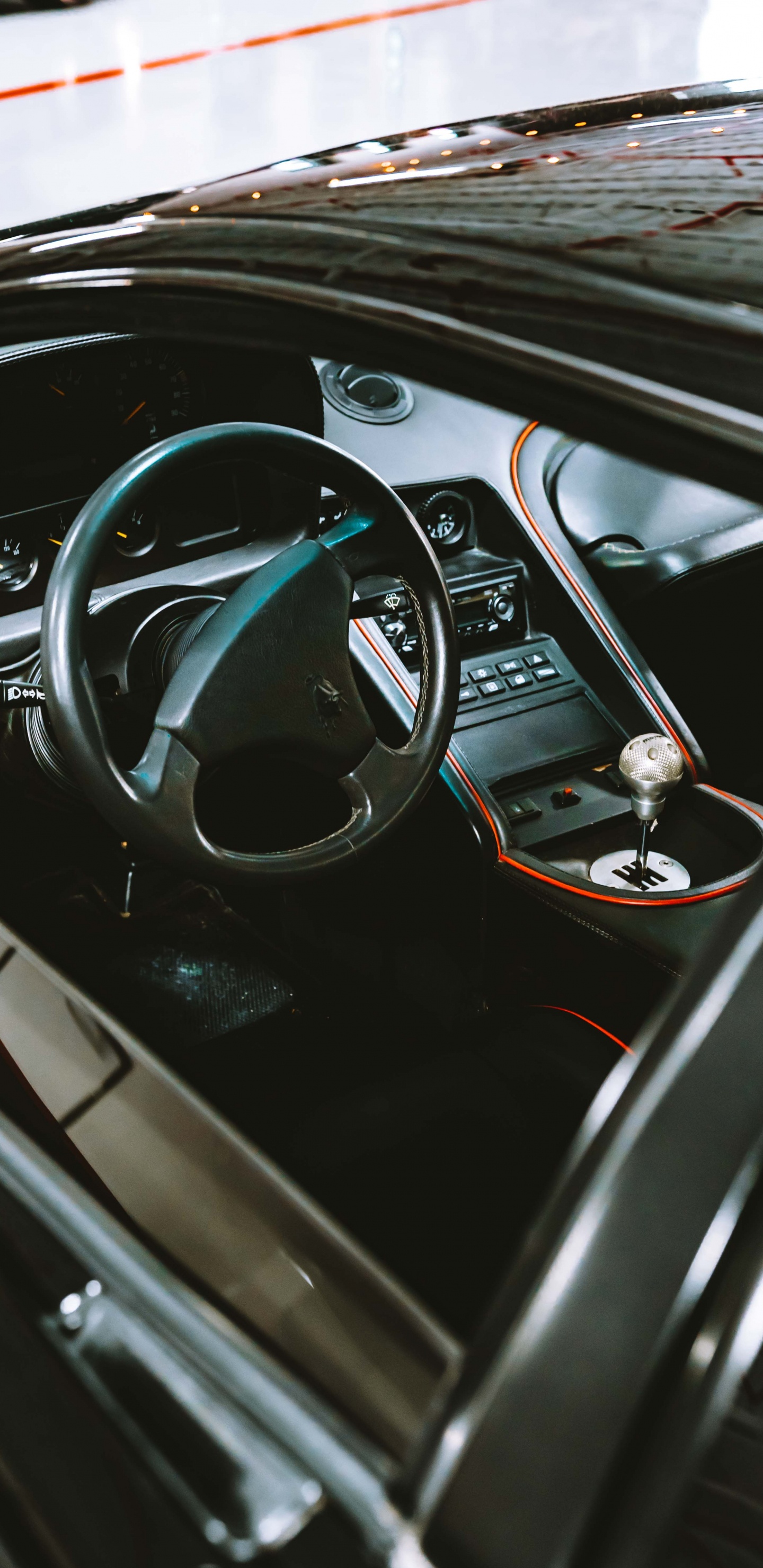 Volant de Voiture Noir et Rouge. Wallpaper in 1440x2960 Resolution