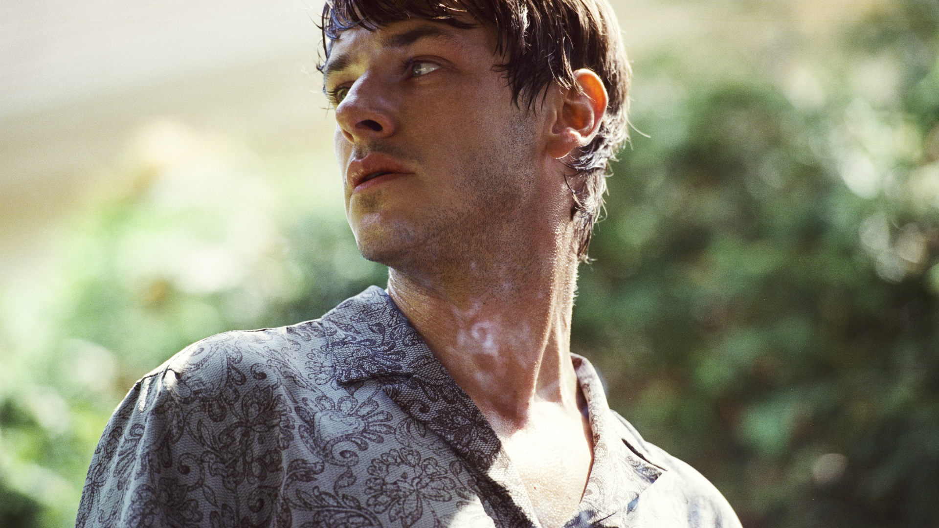 Woman in White and Gray Floral Shirt. Wallpaper in 1920x1080 Resolution