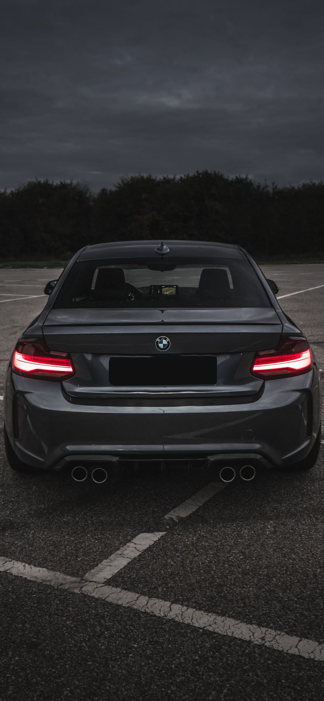 Bmw M3, Coche de Tamaño Medio, Coche, BMW Serie 3 E90, Tope. Wallpaper in 1125x2436 Resolution