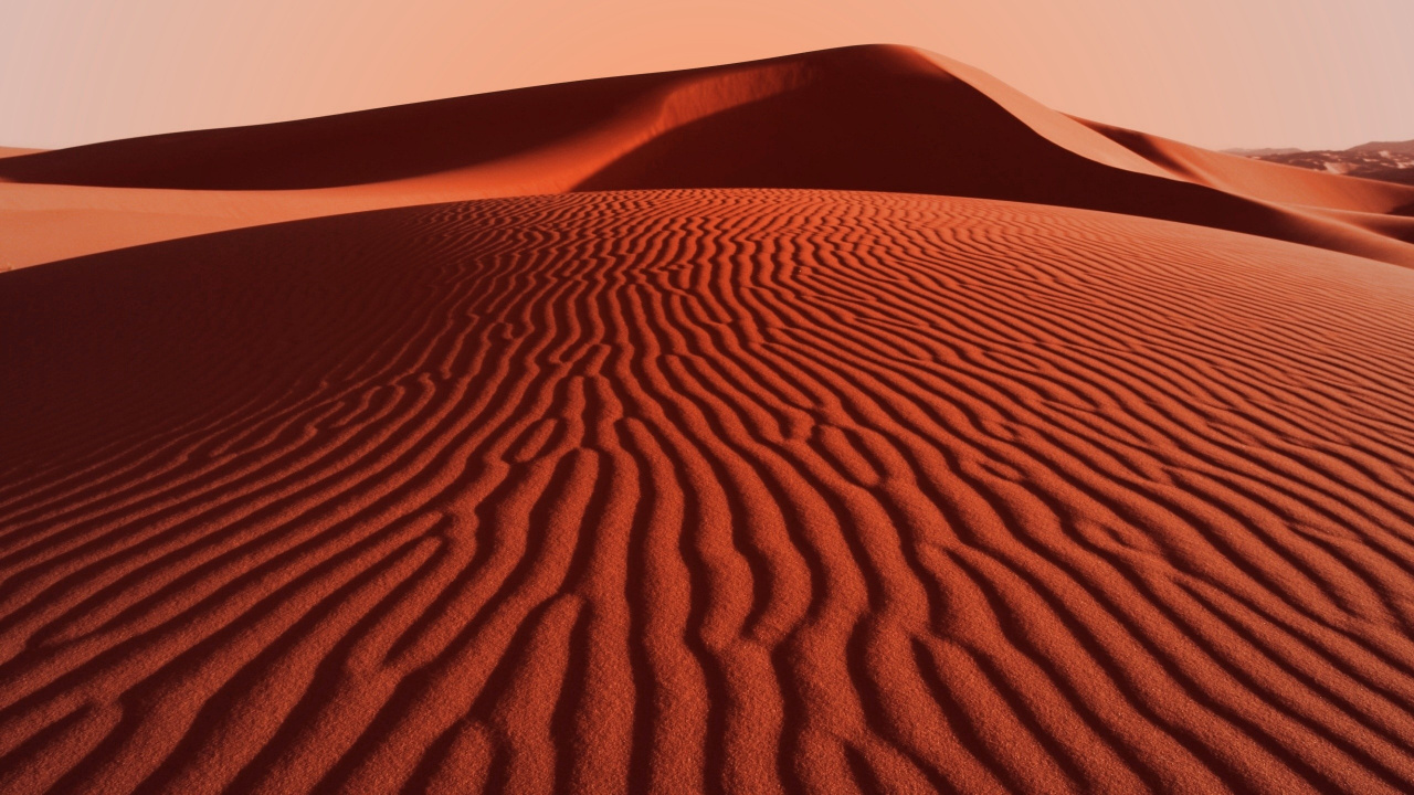 Brown Sand Dunes Under White Sky During Daytime. Wallpaper in 1280x720 Resolution